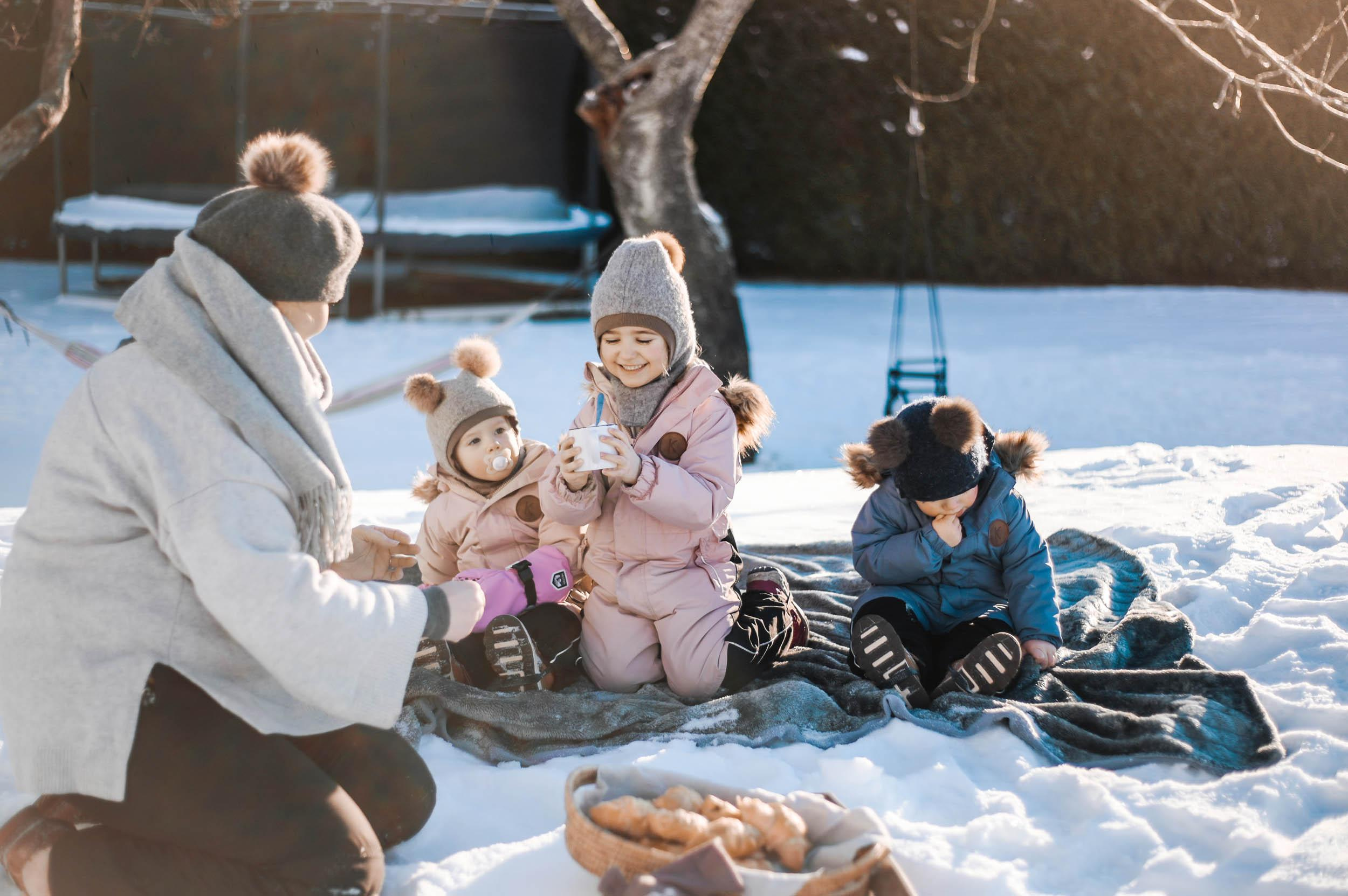 Klara, Leon and Louisa. Family and wedding photographer in Norway Bublik Polina