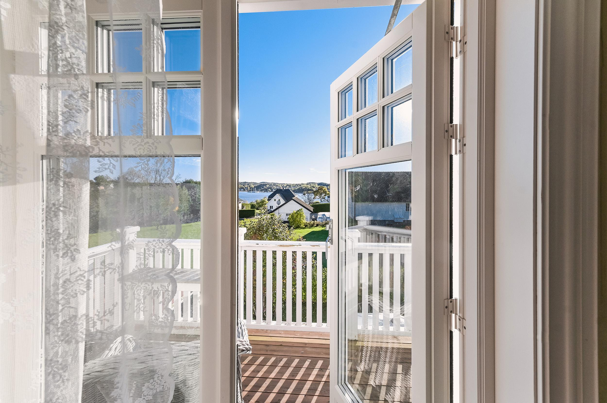 -7-. Family and wedding photographer in Norway Bublik Polina