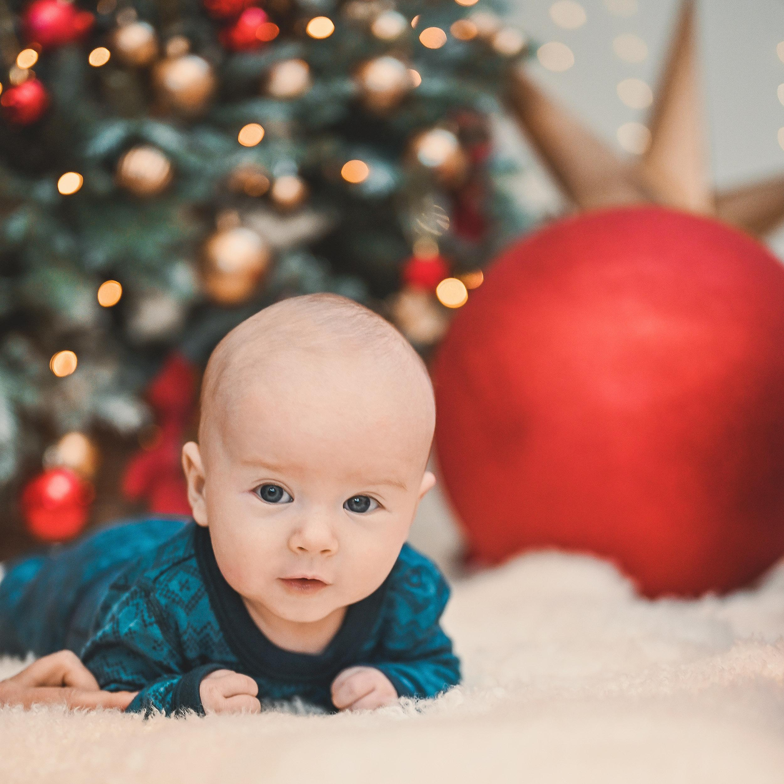 Alina and son. Family and wedding photographer in Norway Bublik Polina