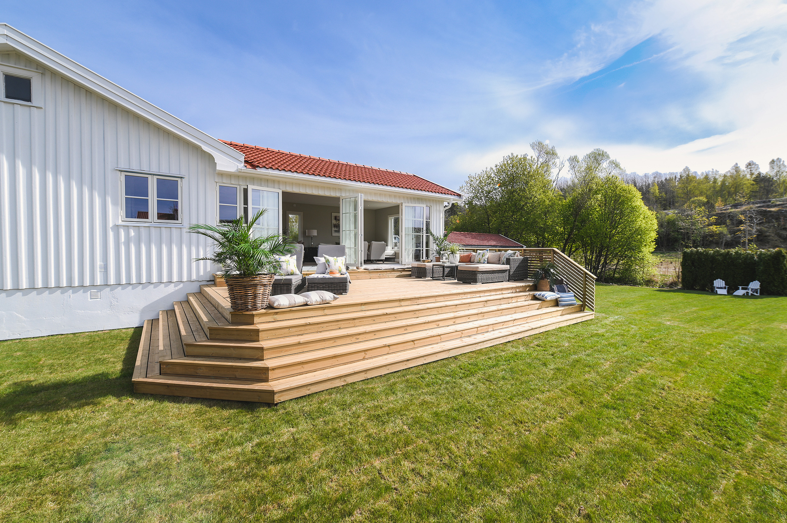 -5-. Family and wedding photographer in Norway Bublik Polina