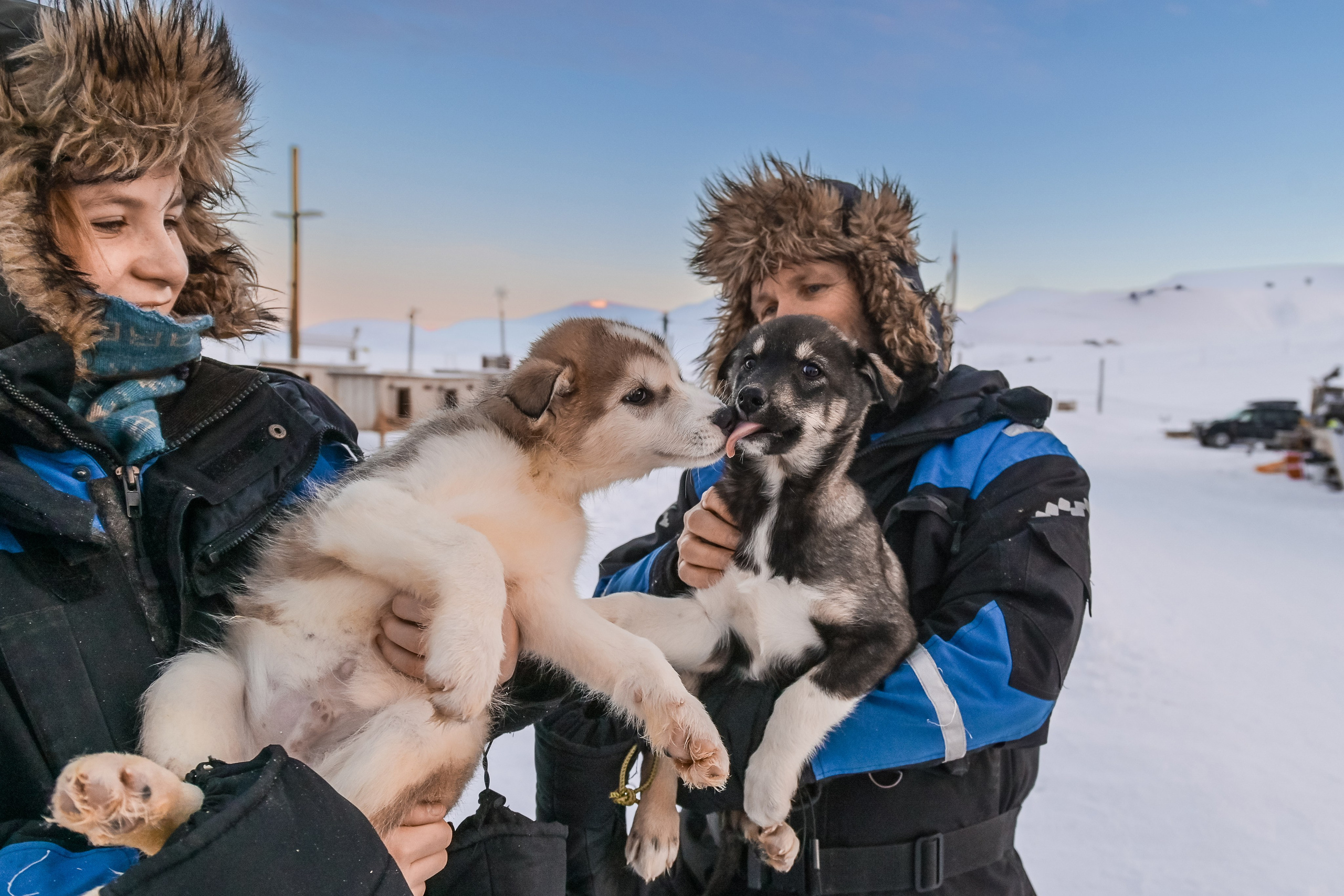 Svalbard february 2024. Family and wedding photographer in Norway Bublik Polina