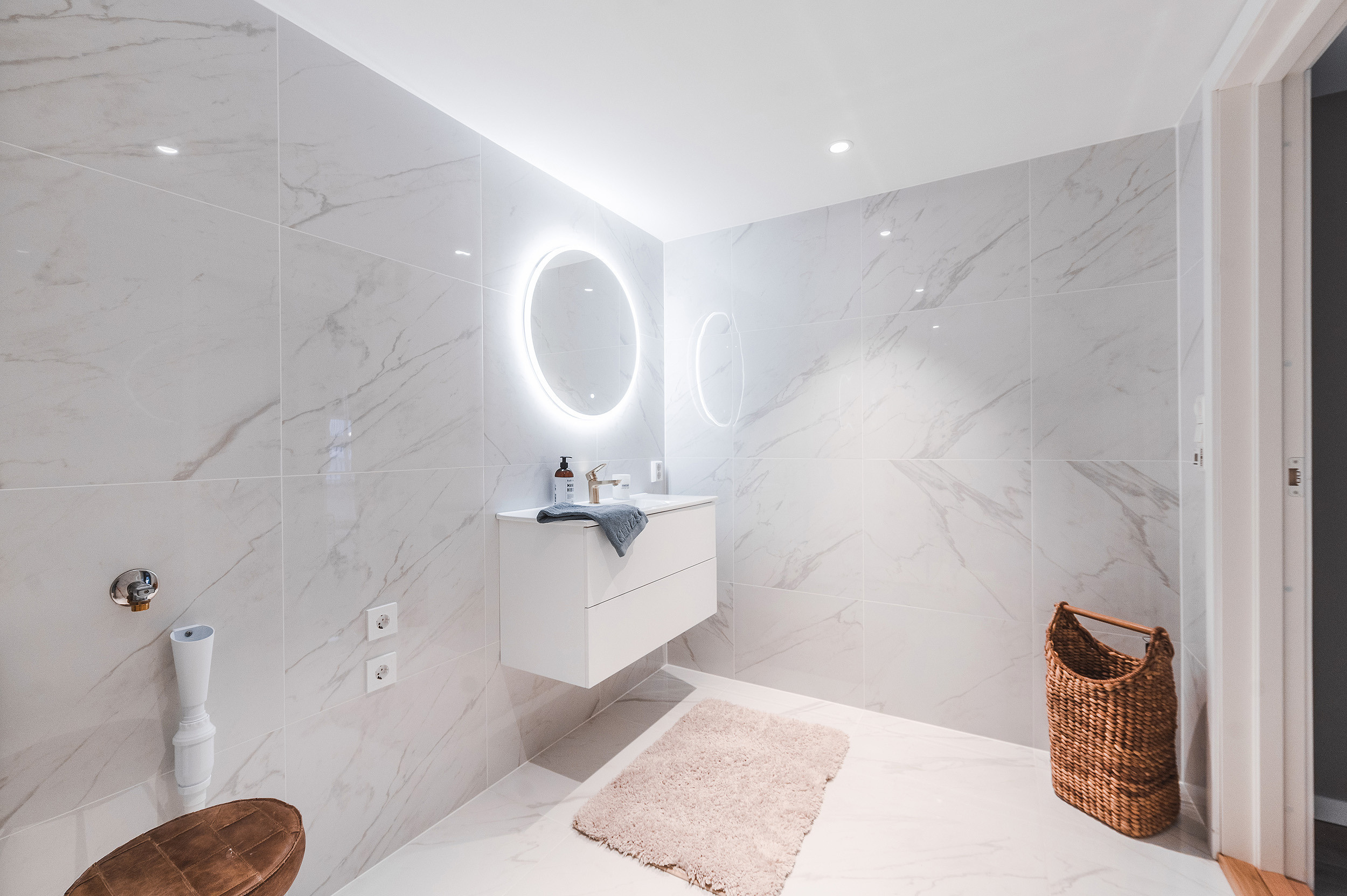 -6-. Family and wedding photographer in Norway Bublik Polina