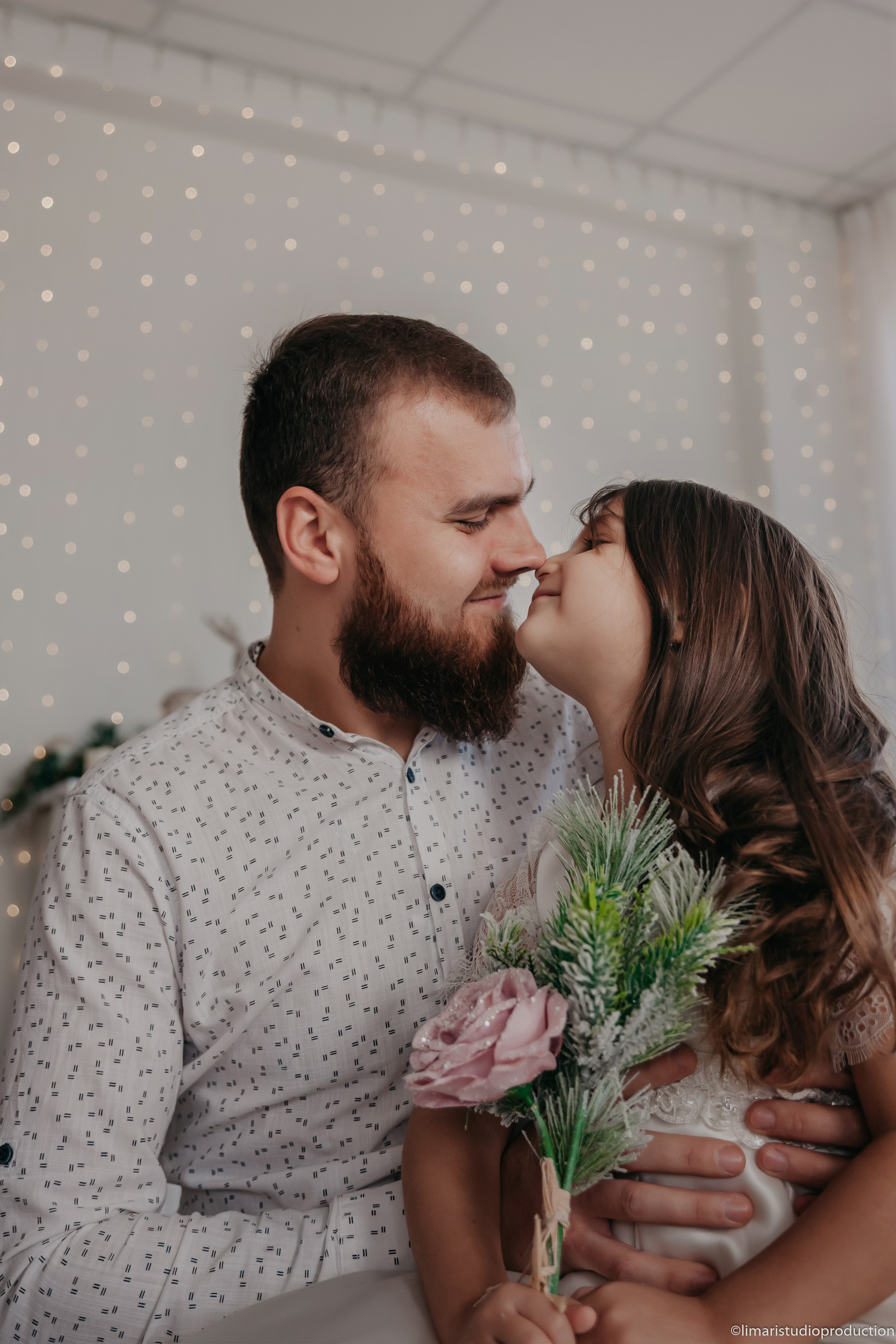 Новый год семьи Карпинеану. Фото видео в молдове