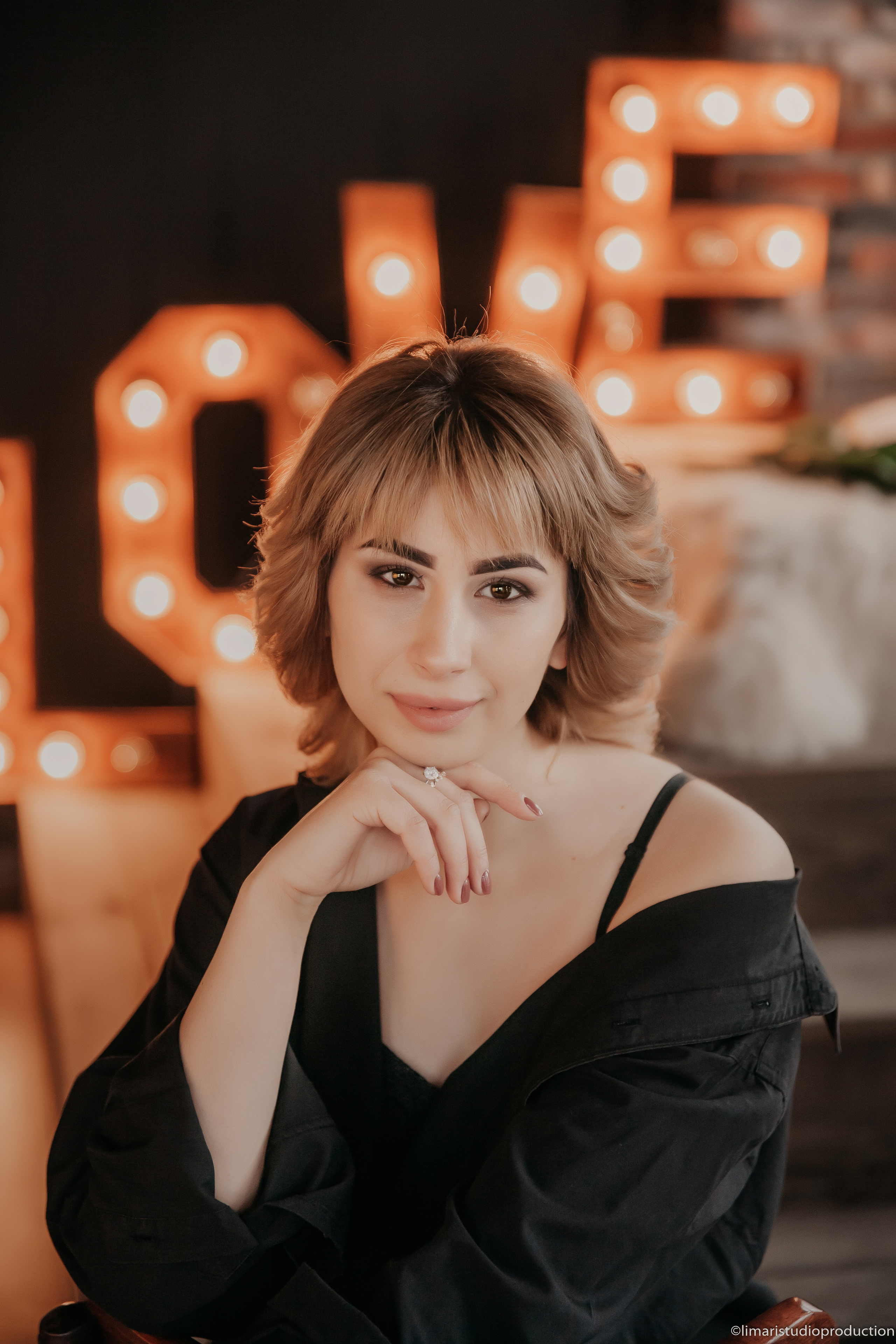 Карина. Фото видео в молдове