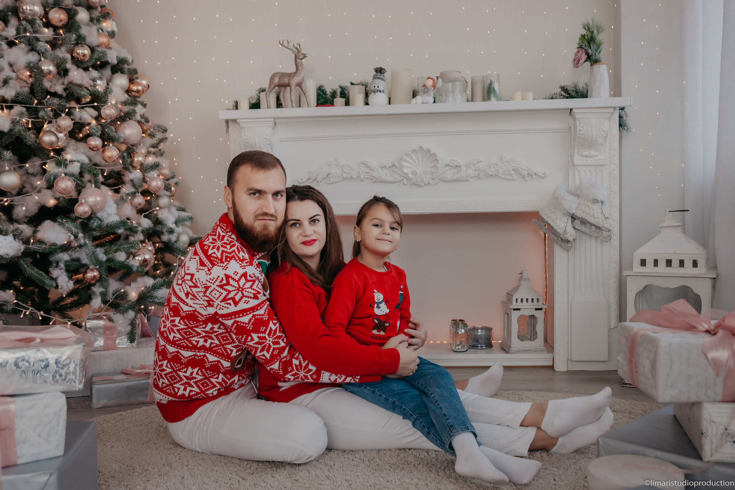 Новый год семьи Карпинеану. Фото видео в молдове