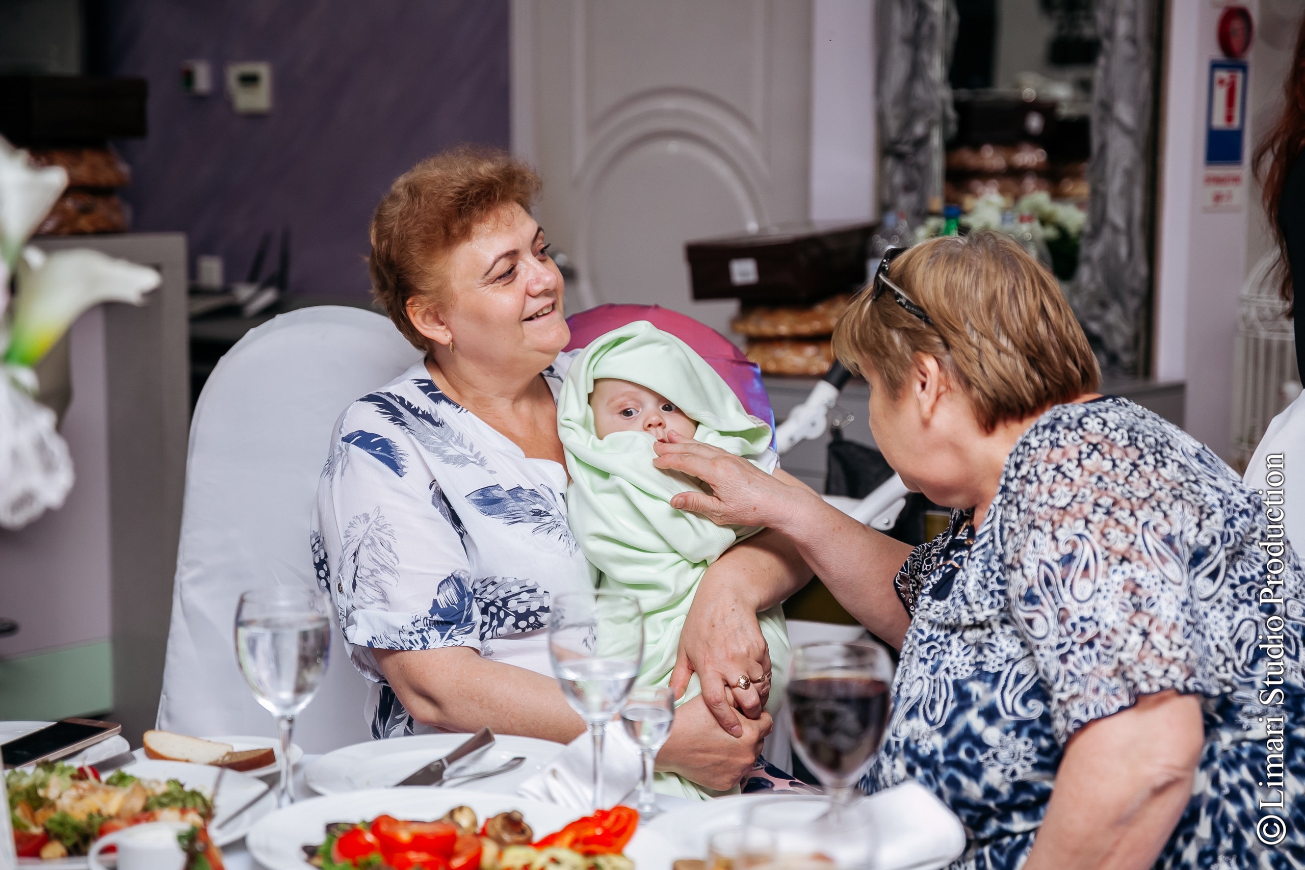 Крестины Глеба. Фото видео в молдове