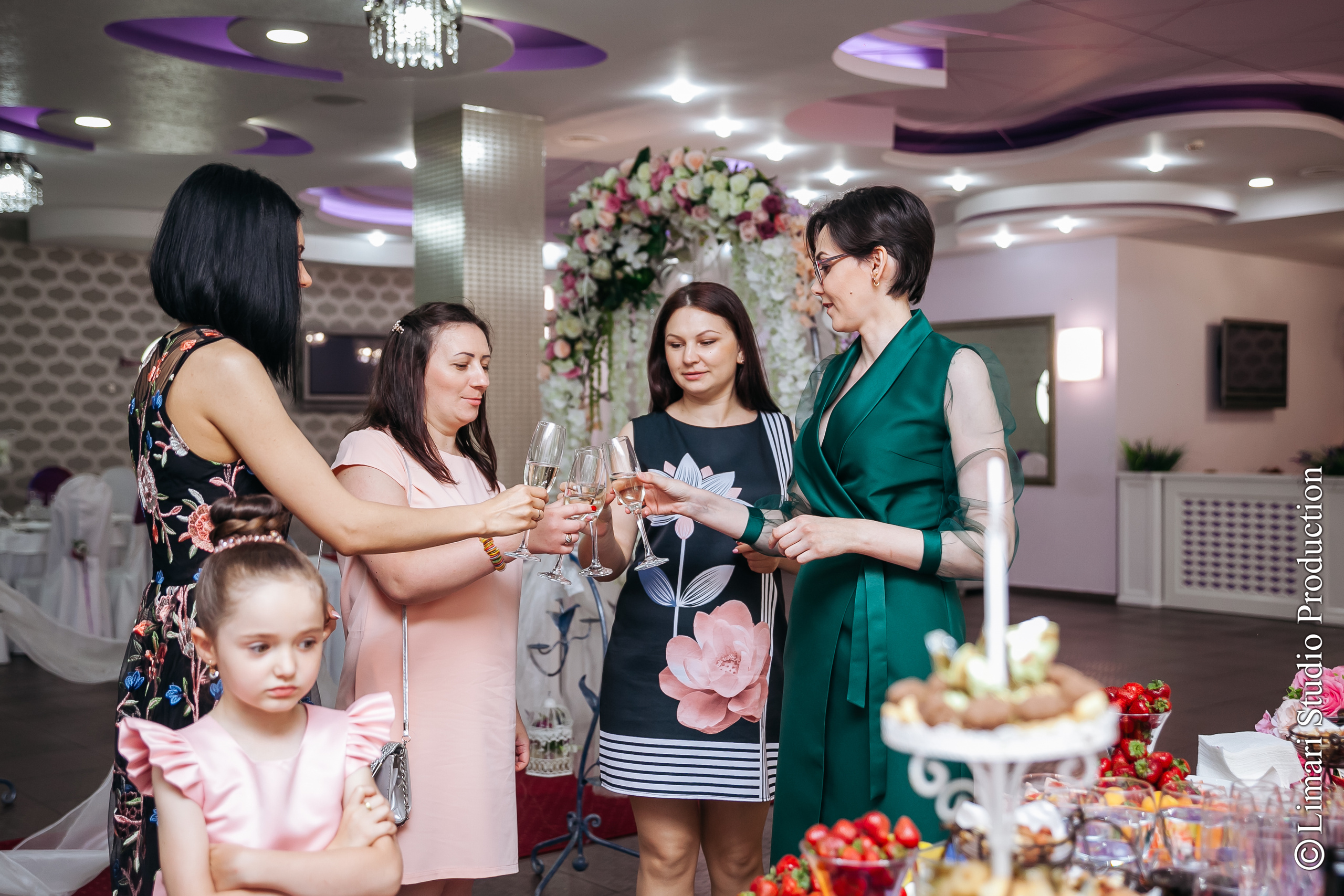 Крестины Глеба. Фото видео в молдове