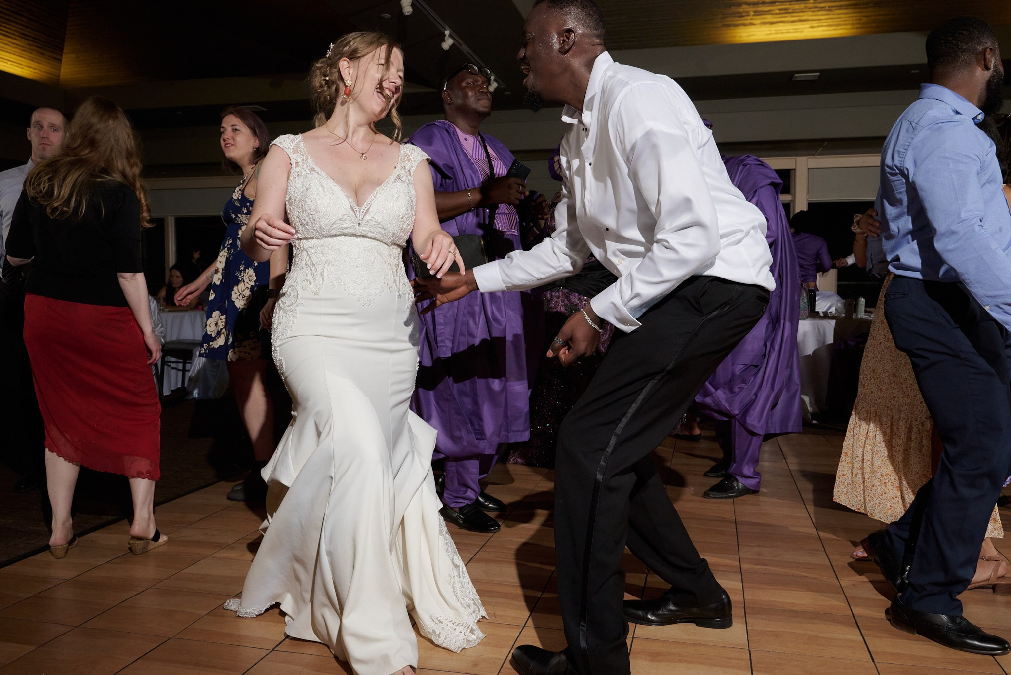 Femi & Jen. Calgary wedding photo and video. Photographer Andrii Bielikov