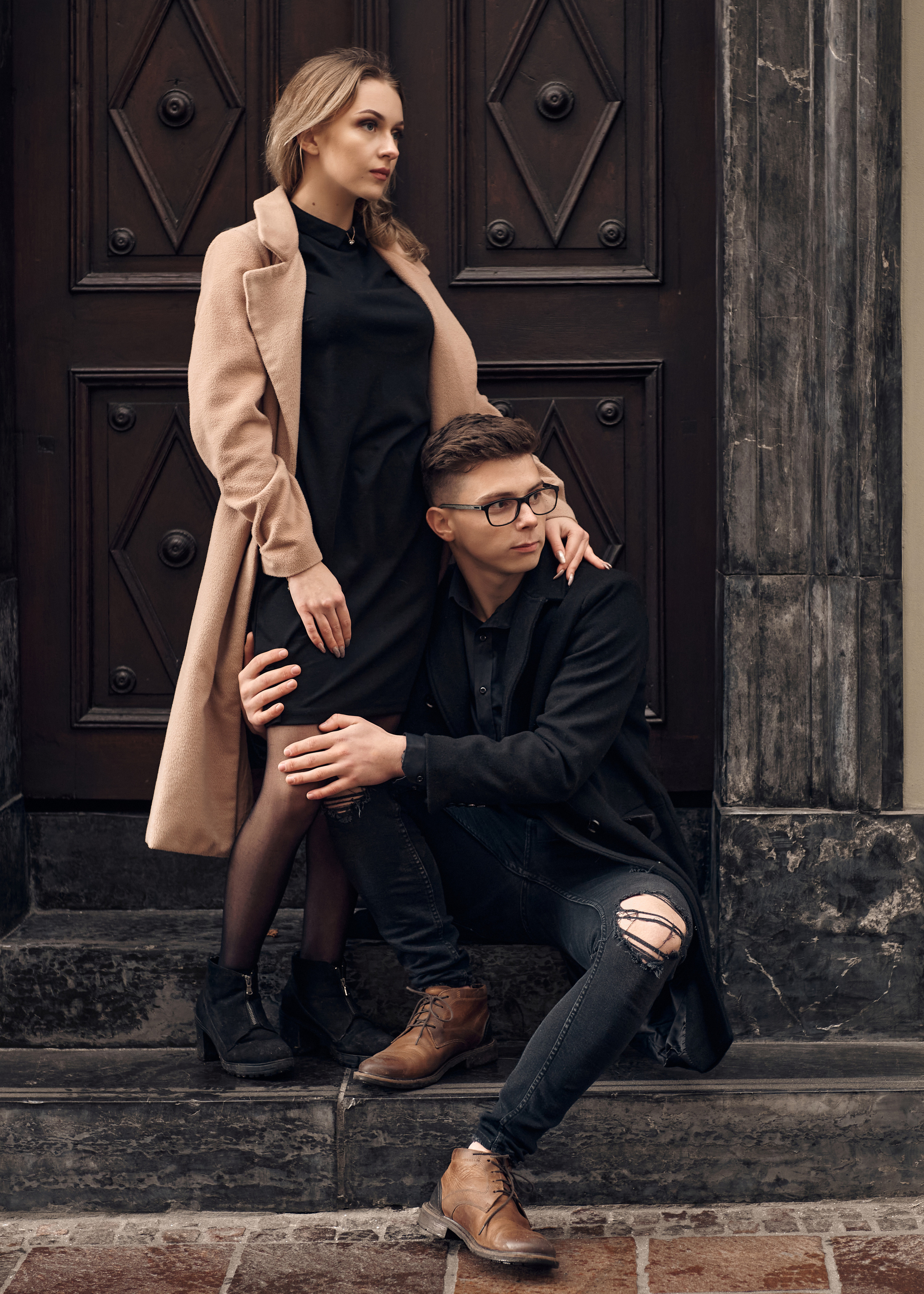 Fall romantic love story. Calgary wedding photo and video. Photographer Andrii Bielikov