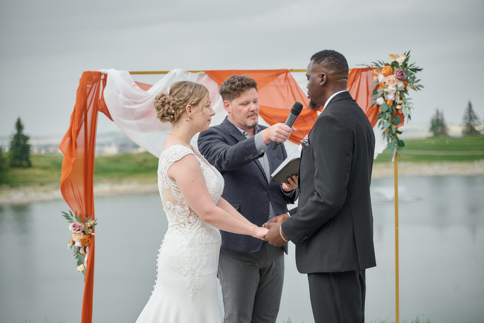 Femi & Jen. Calgary wedding photo and video. Photographer Andrii Bielikov