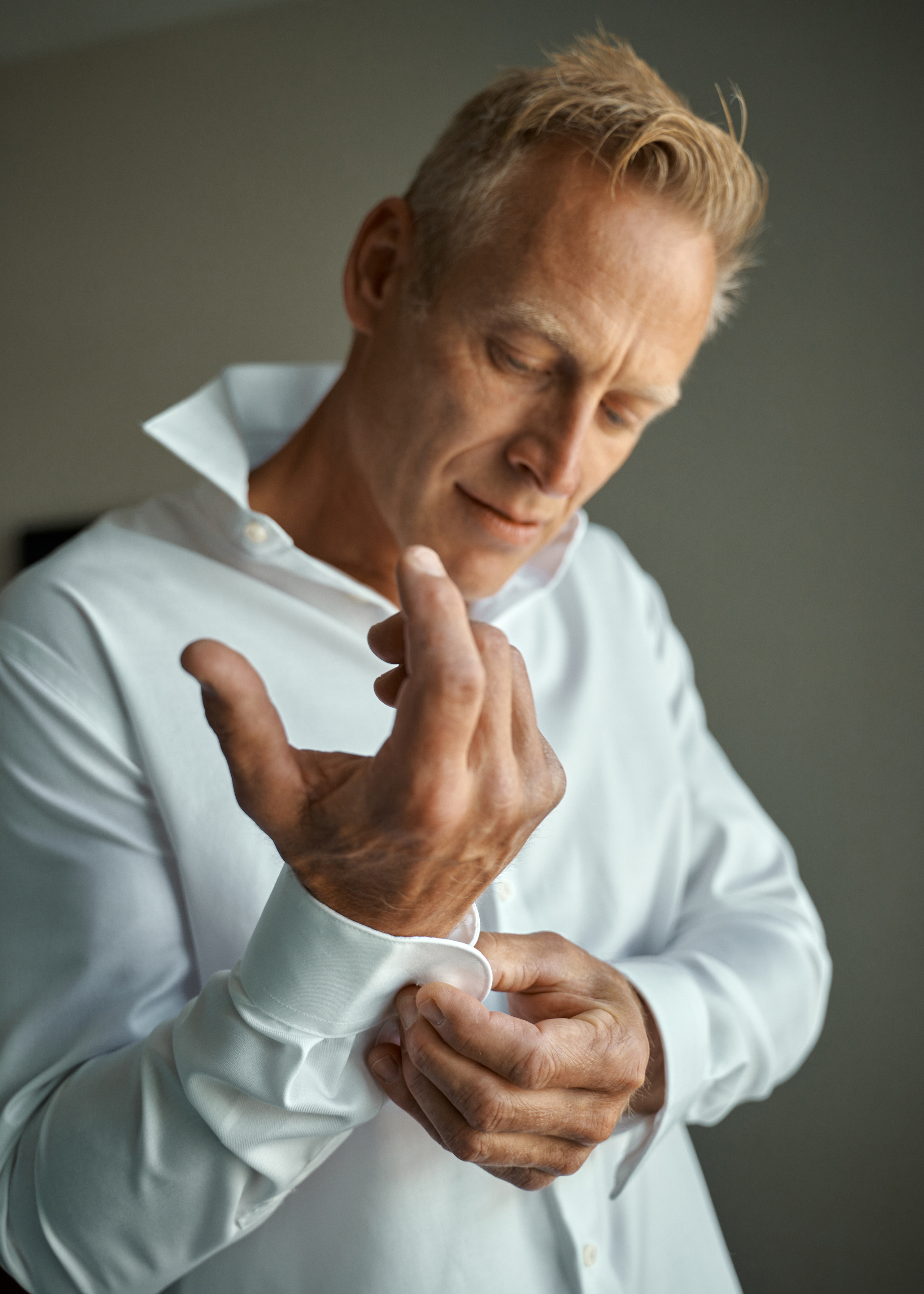 Wedding in Calgary Heritage park. Calgary wedding photo and video. Photographer Andrii Bielikov