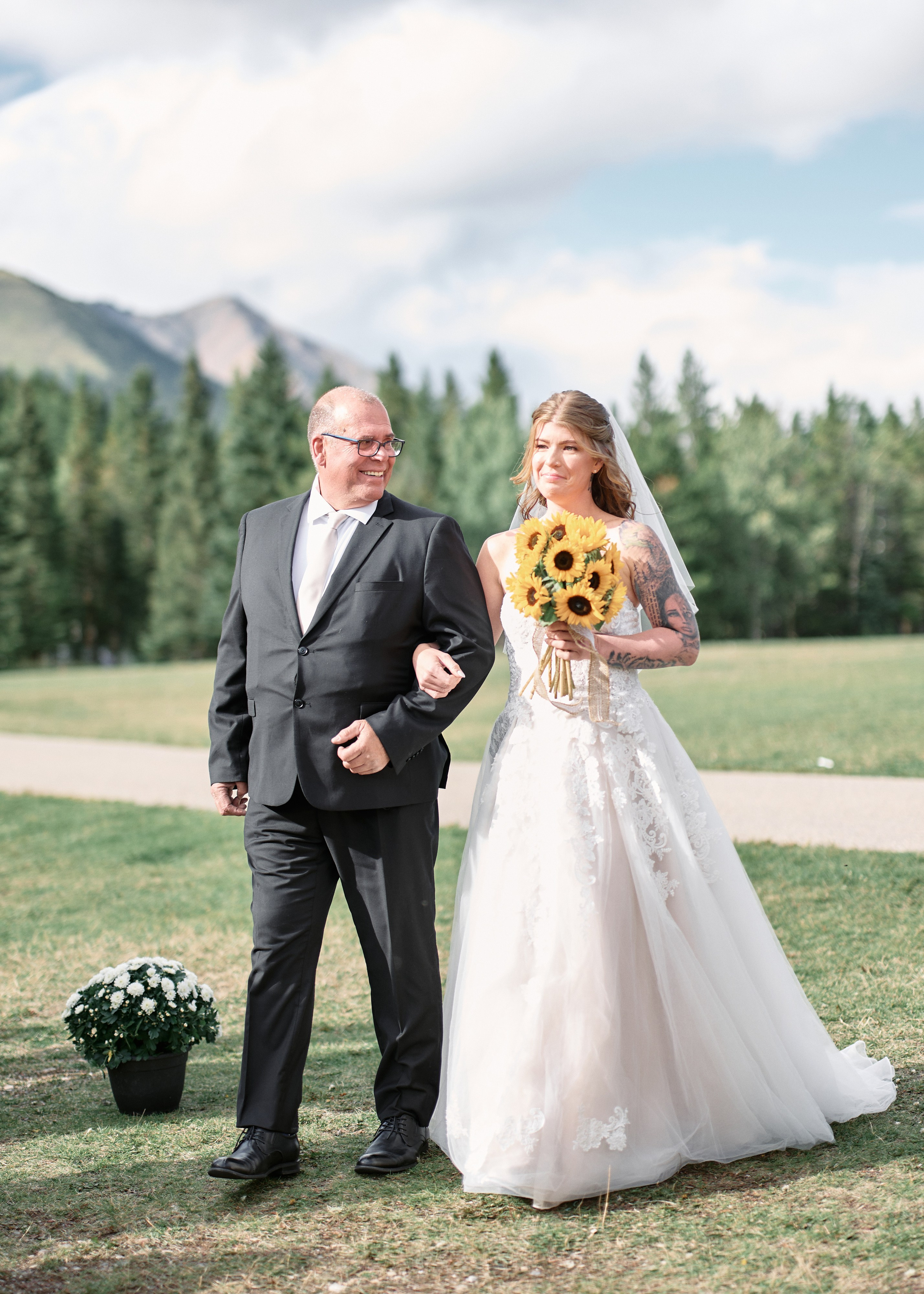 Benjamin&Courtney. Wedding in Kananaskis Park. Calgary wedding photo and video. Photographer Andrii Bielikov