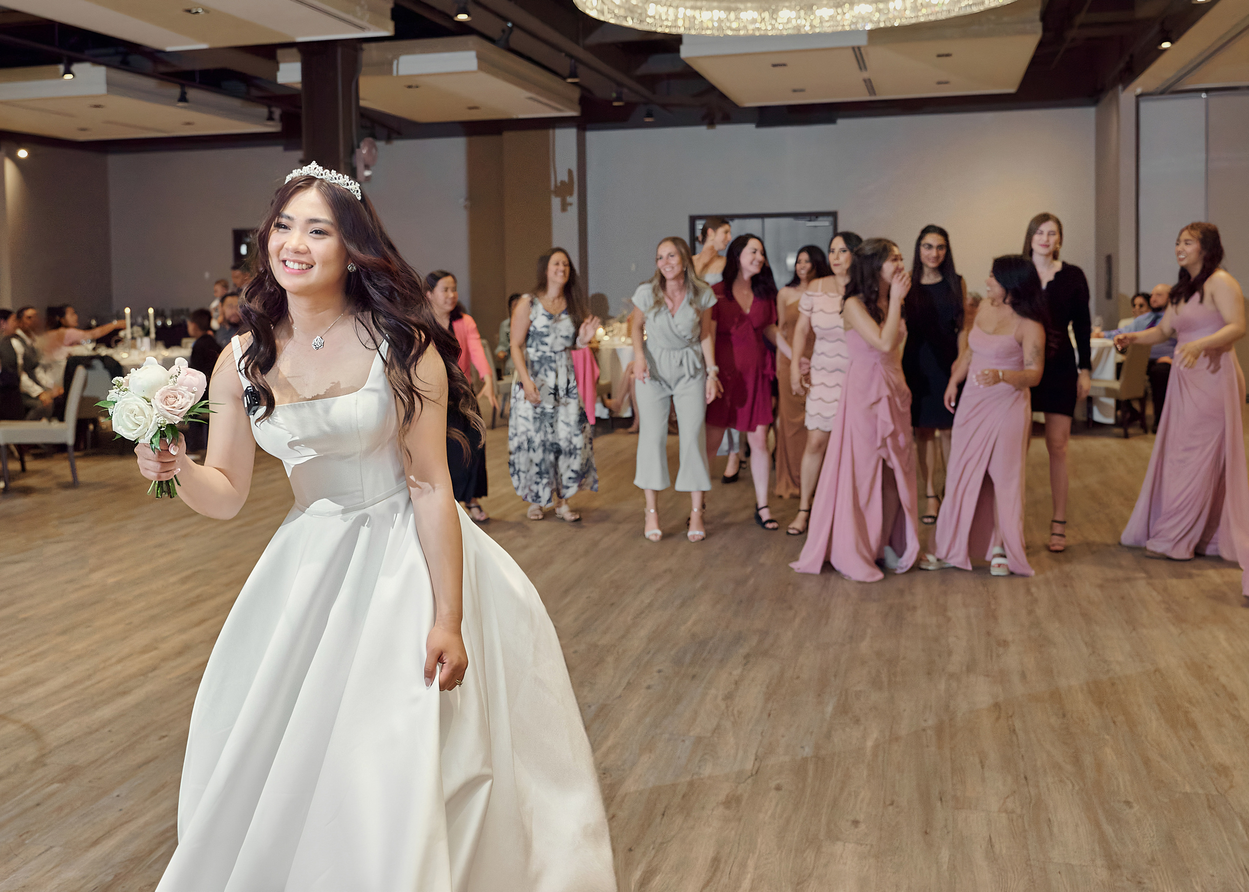 Wedding in Calgary. Calgary wedding photo and video. Photographer Andrii Bielikov