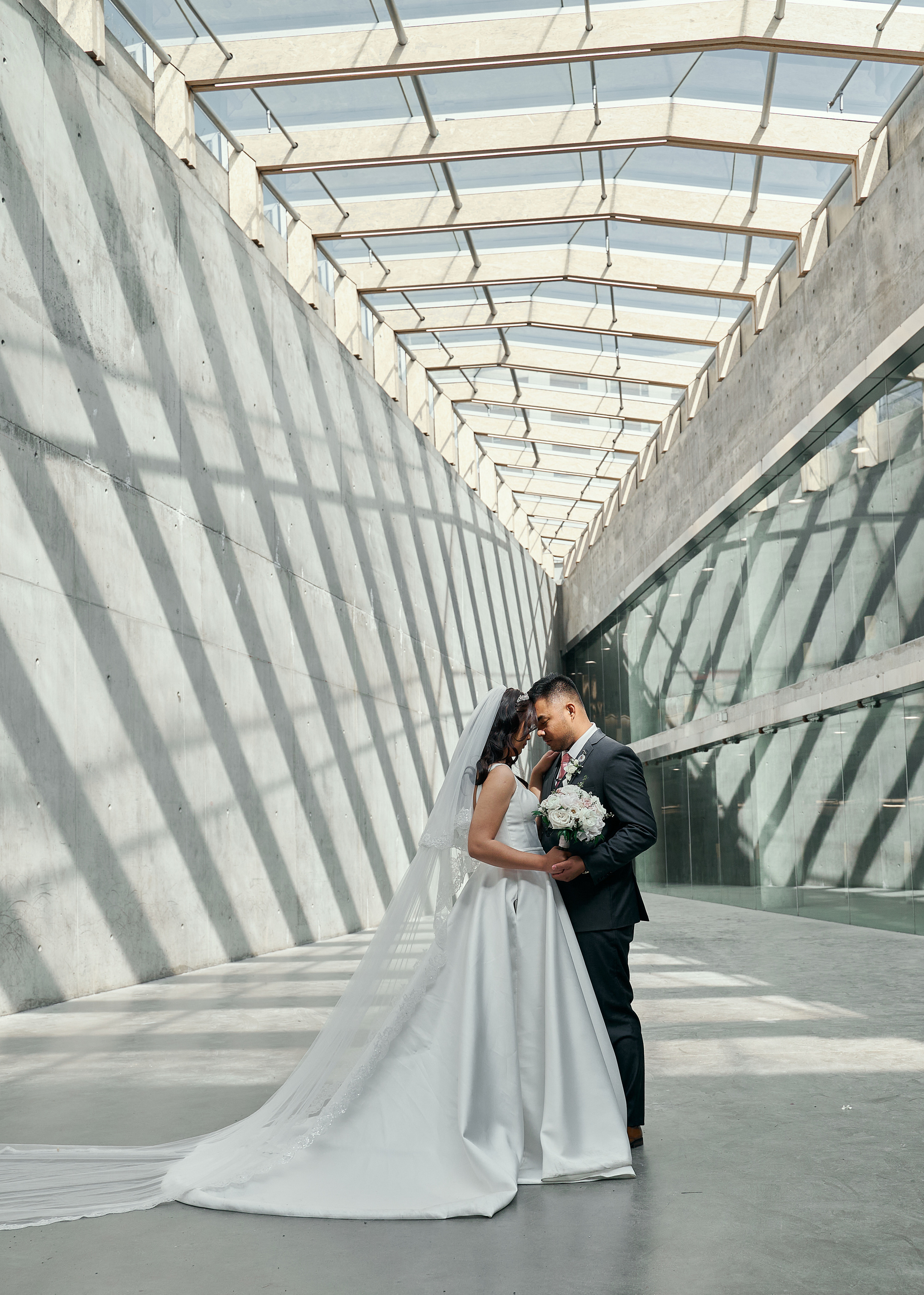 Wedding in Calgary. Calgary wedding photo and video. Photographer Andrii Bielikov