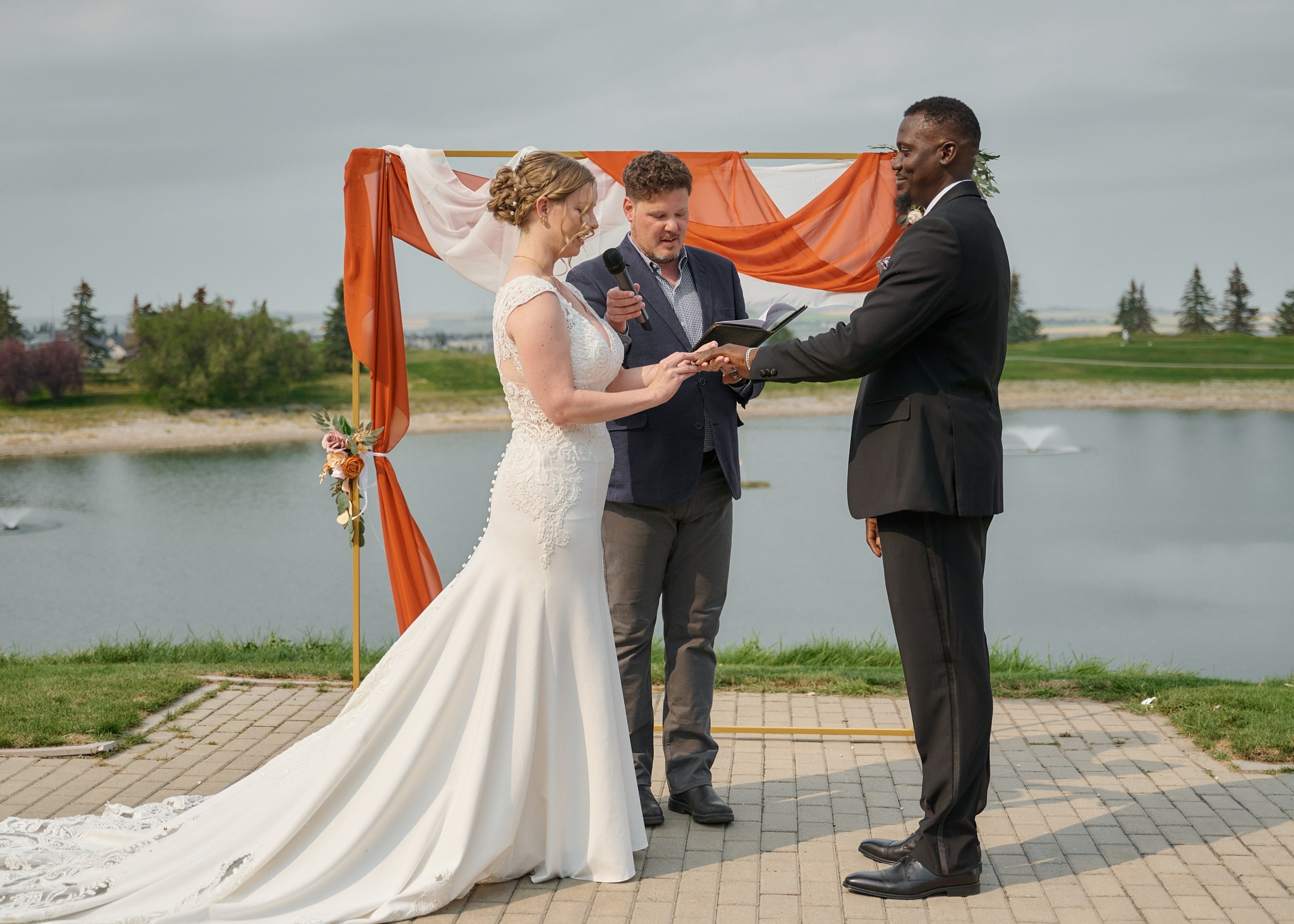 Femi & Jen. Calgary wedding photo and video. Photographer Andrii Bielikov