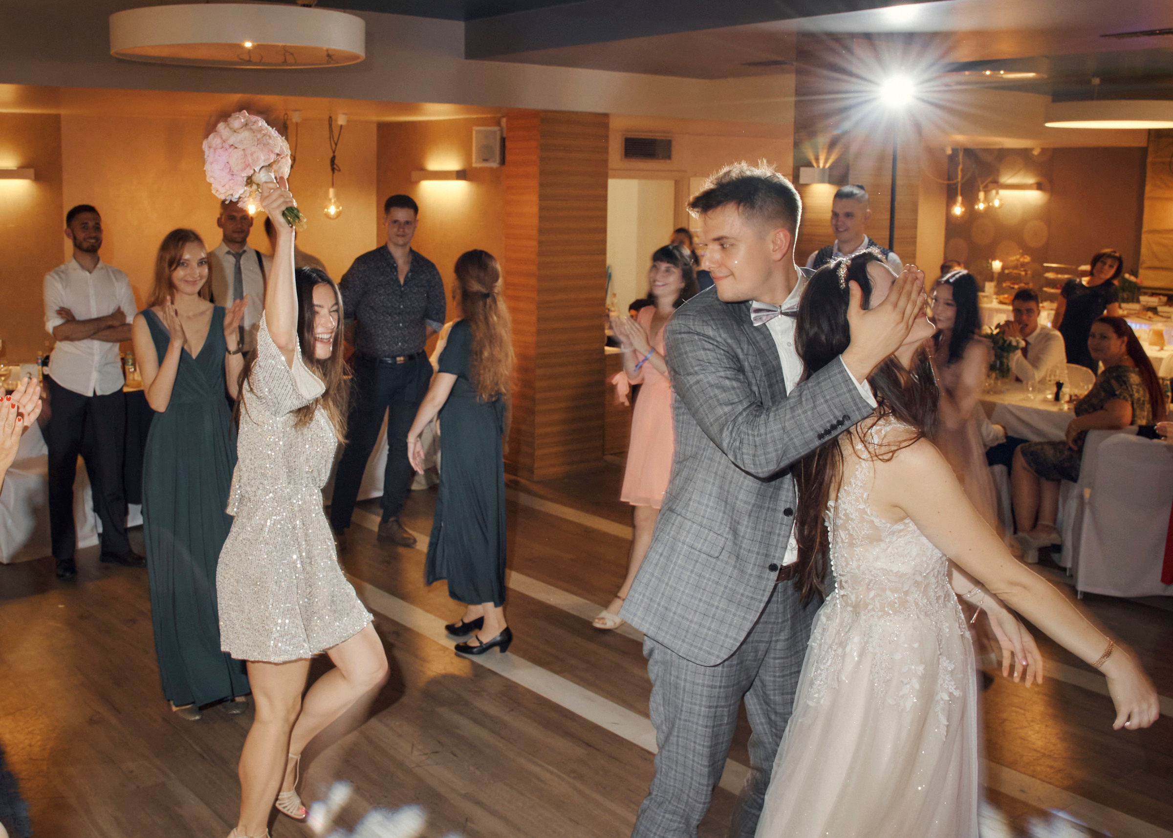 Wedding day. Calgary wedding photo and video. Photographer Andrii Bielikov