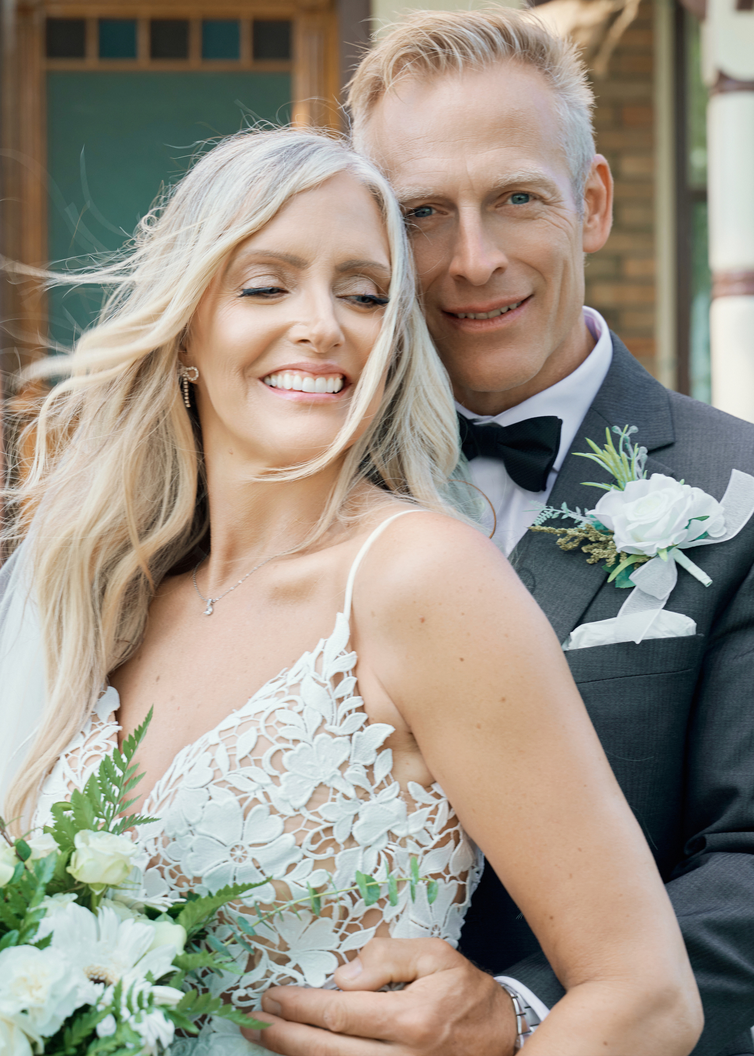 Wedding in Calgary Heritage park. Calgary wedding photo and video. Photographer Andrii Bielikov