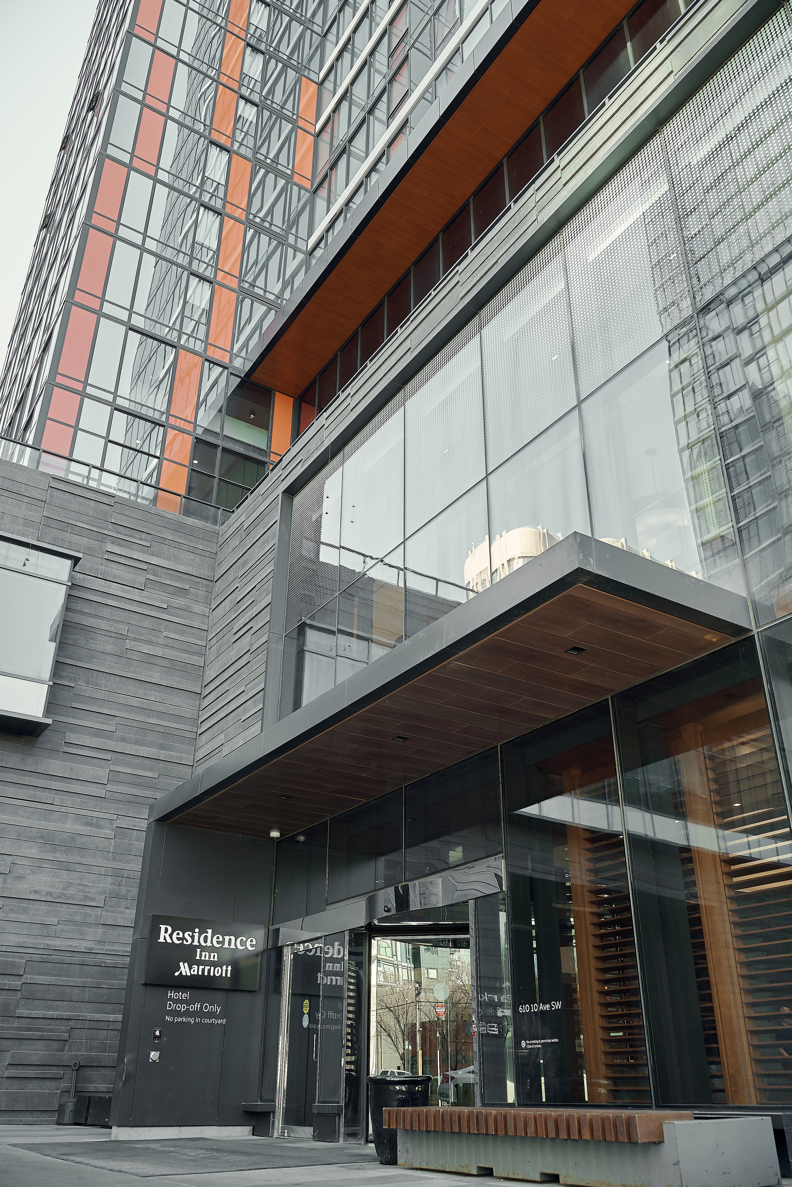 Wedding in Calgary. Calgary wedding photo and video. Photographer Andrii Bielikov