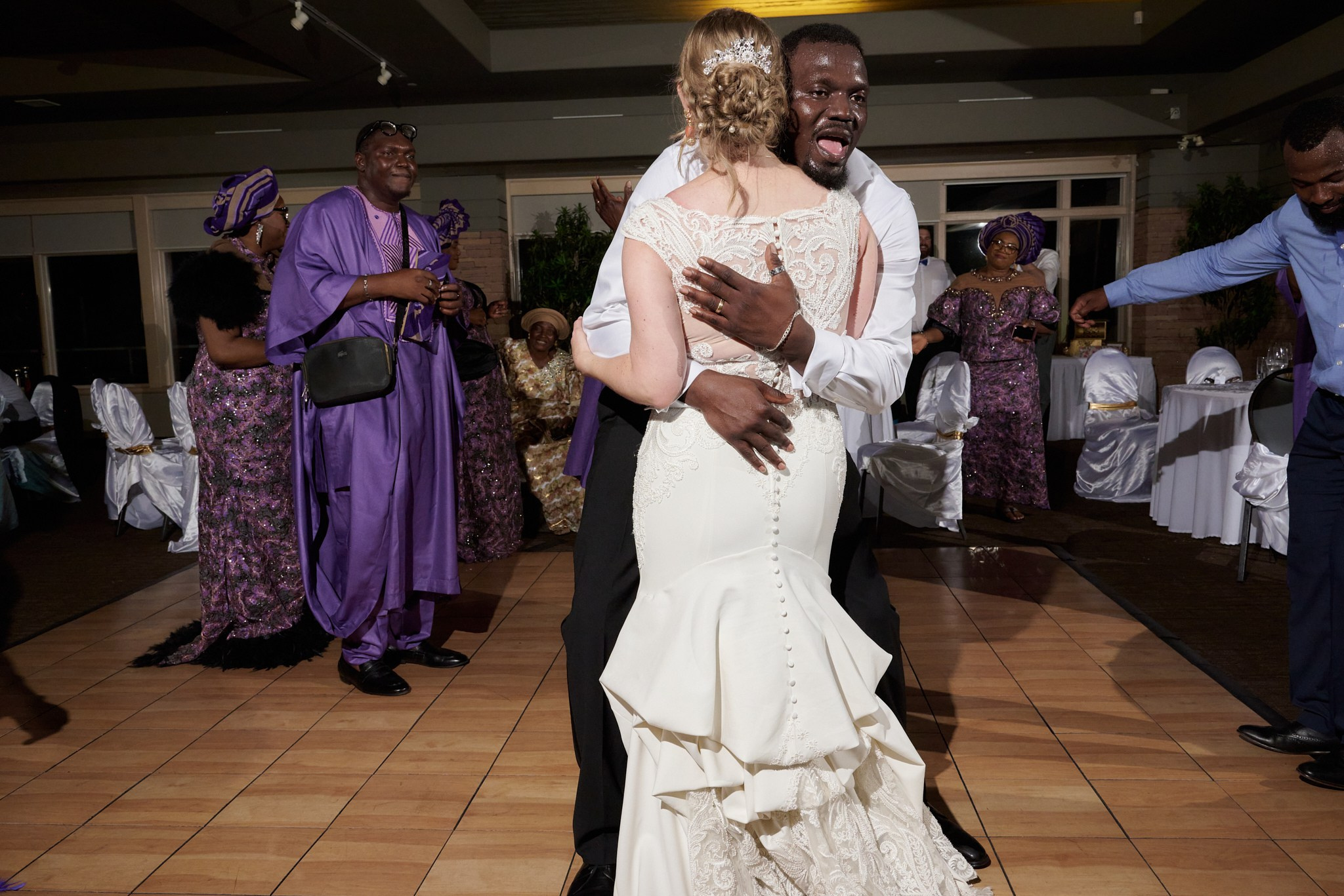 Femi & Jen. Calgary wedding photo and video. Photographer Andrii Bielikov