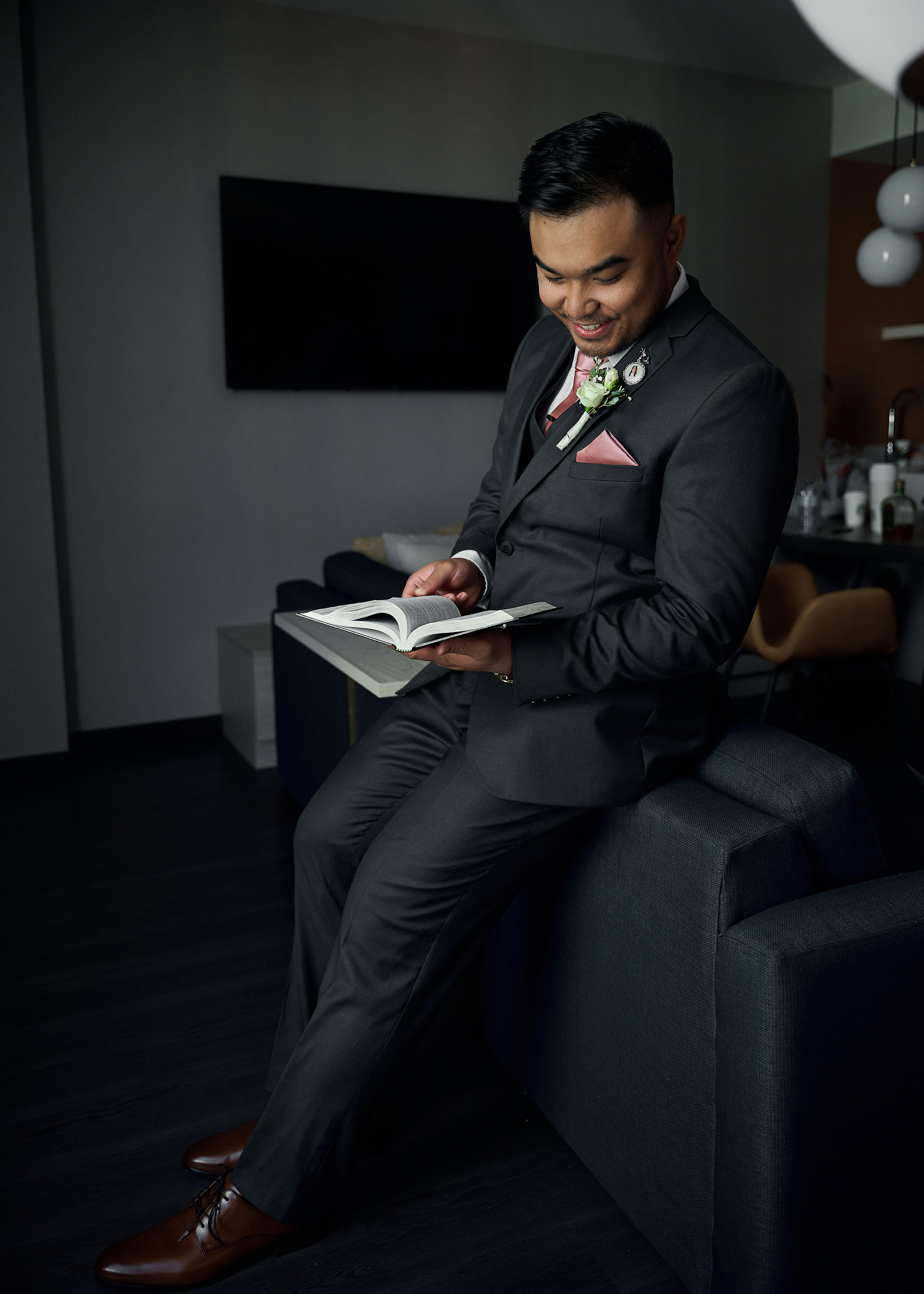 Wedding in Calgary. Calgary wedding photo and video. Photographer Andrii Bielikov