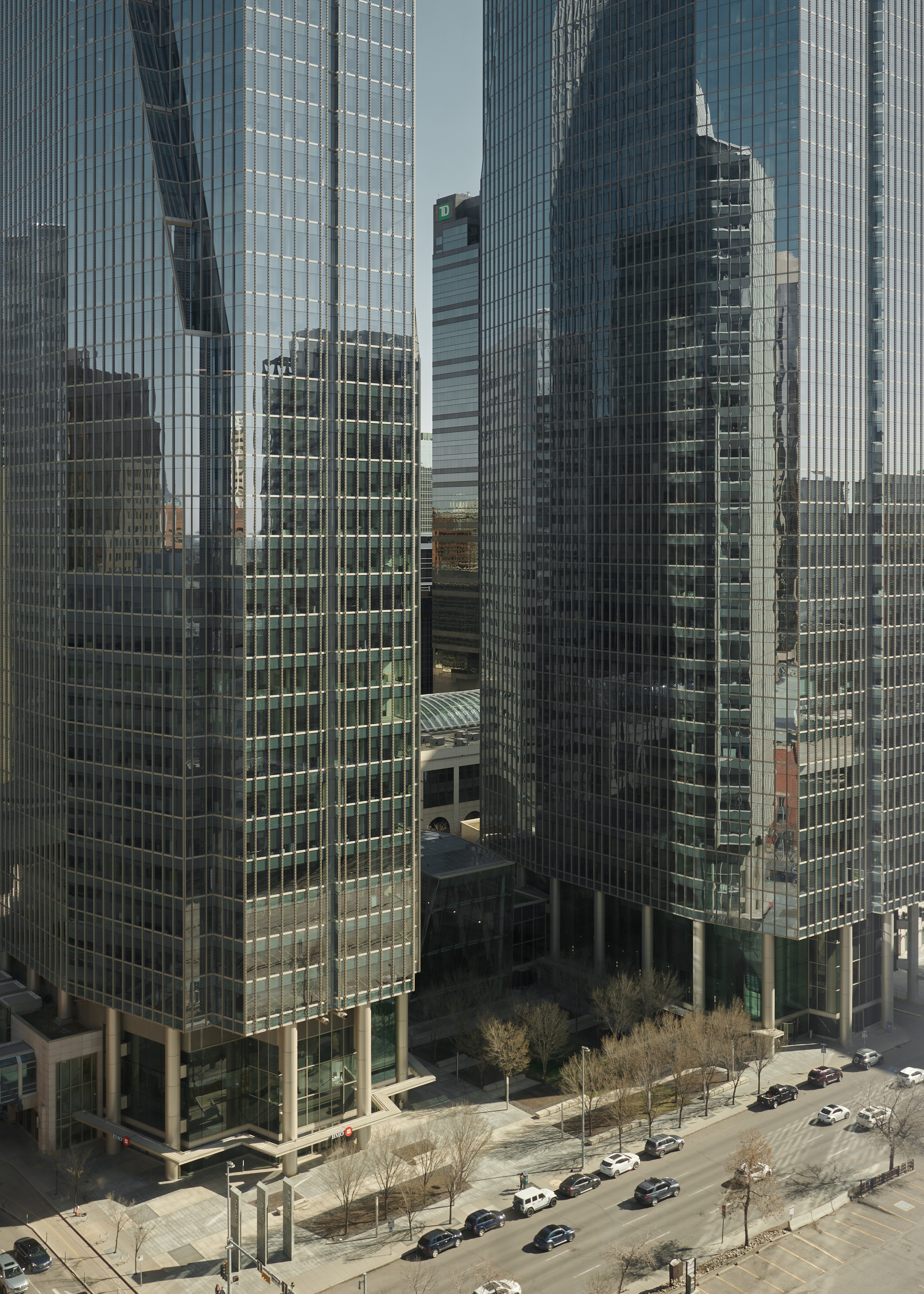 Wedding in Calgary. Calgary wedding photo and video. Photographer Andrii Bielikov