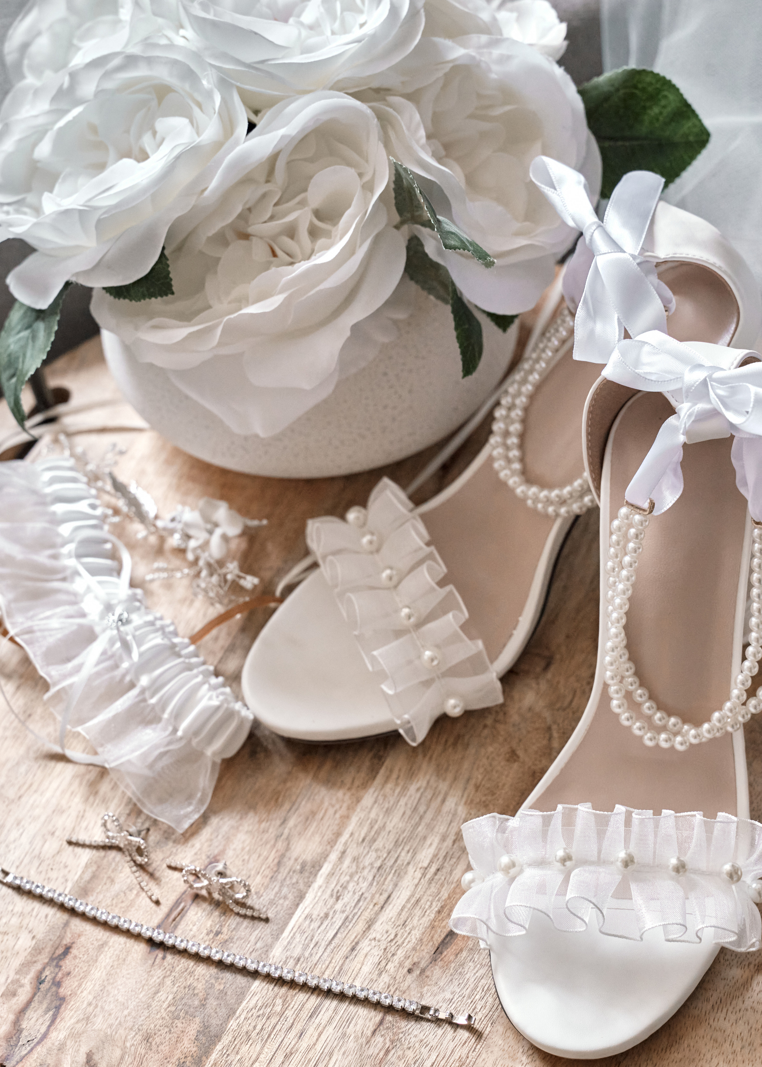 Wedding in Calgary Heritage park. Calgary wedding photo and video. Photographer Andrii Bielikov