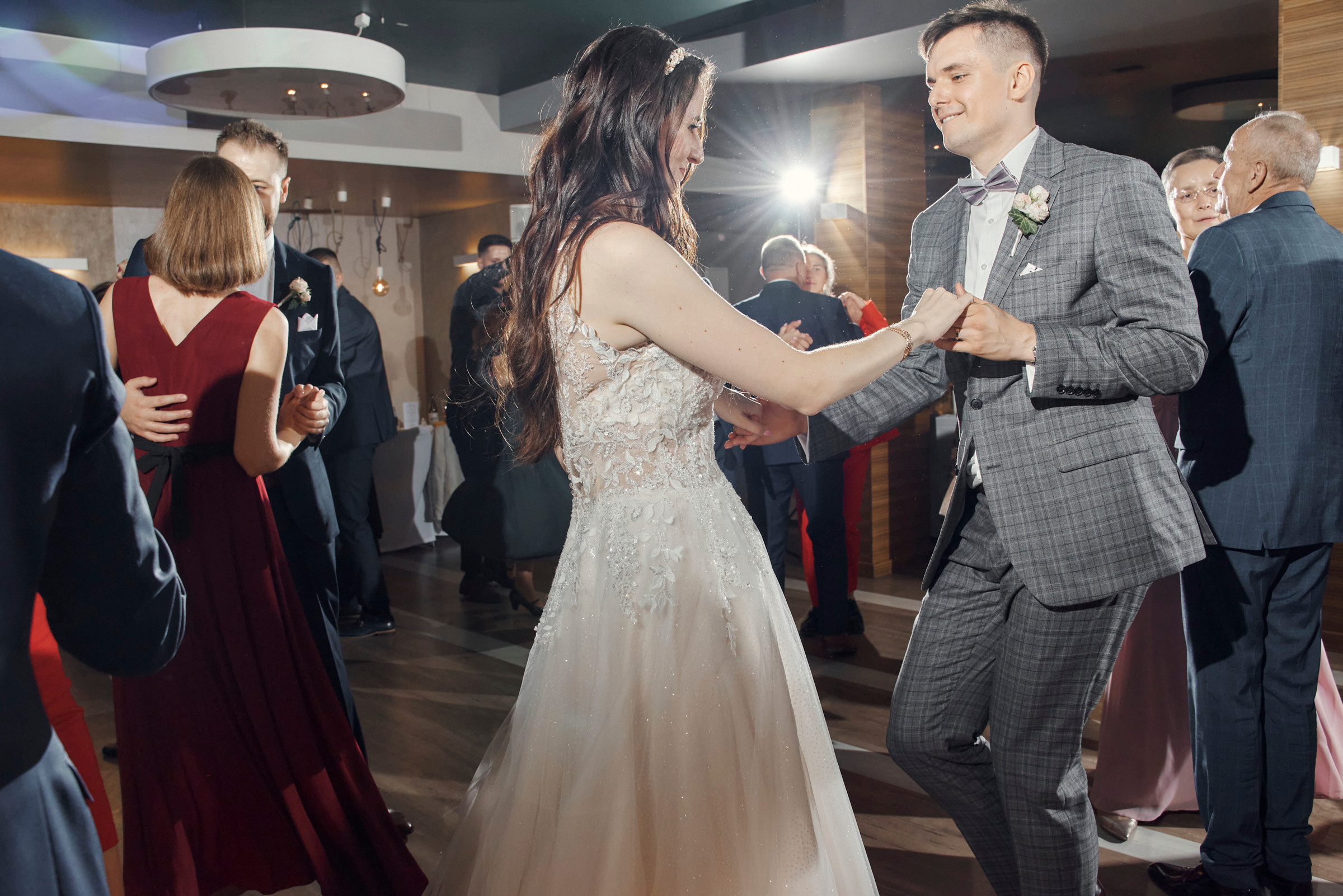 Wedding day. Calgary wedding photo and video. Photographer Andrii Bielikov