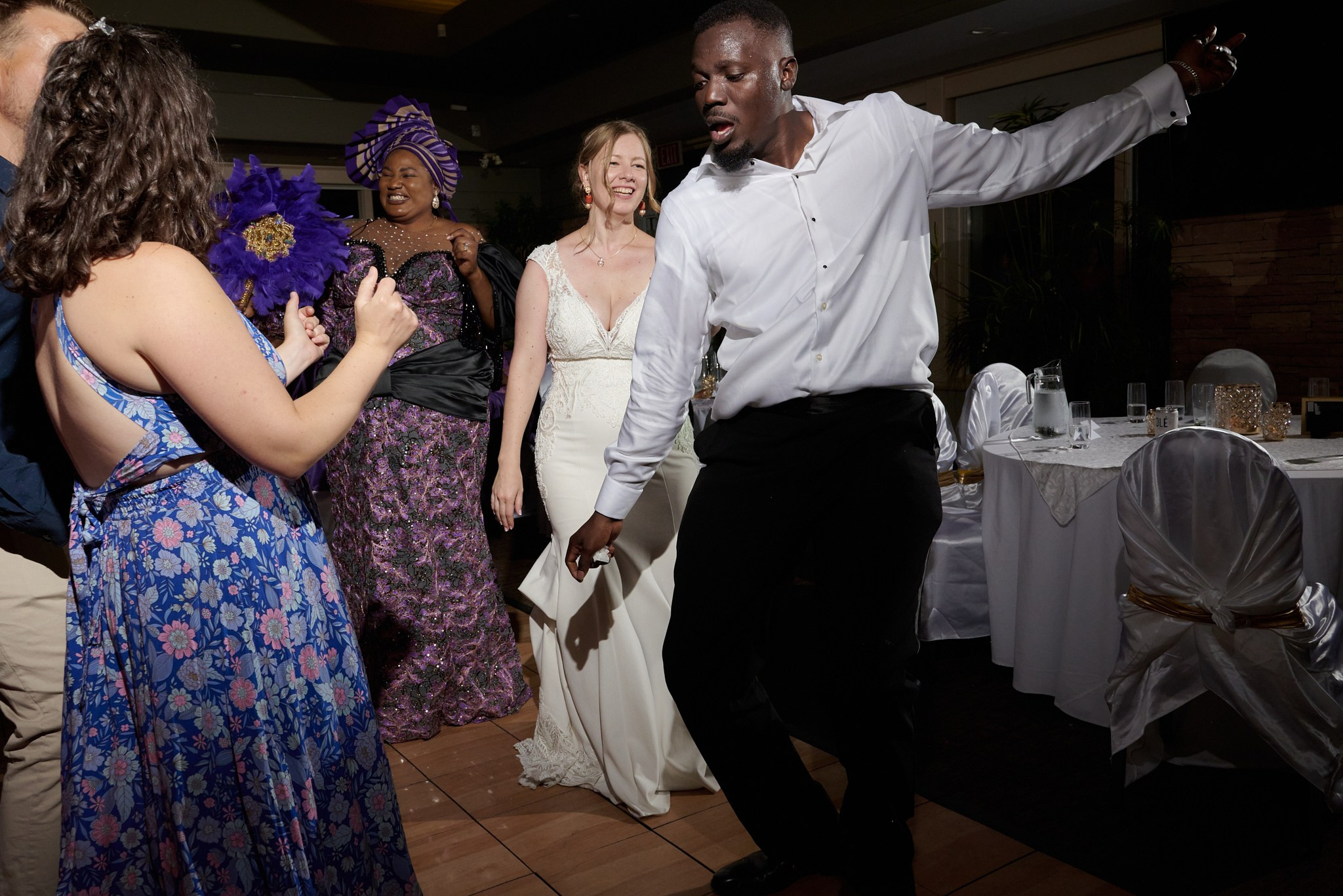 Femi & Jen. Calgary wedding photo and video. Photographer Andrii Bielikov