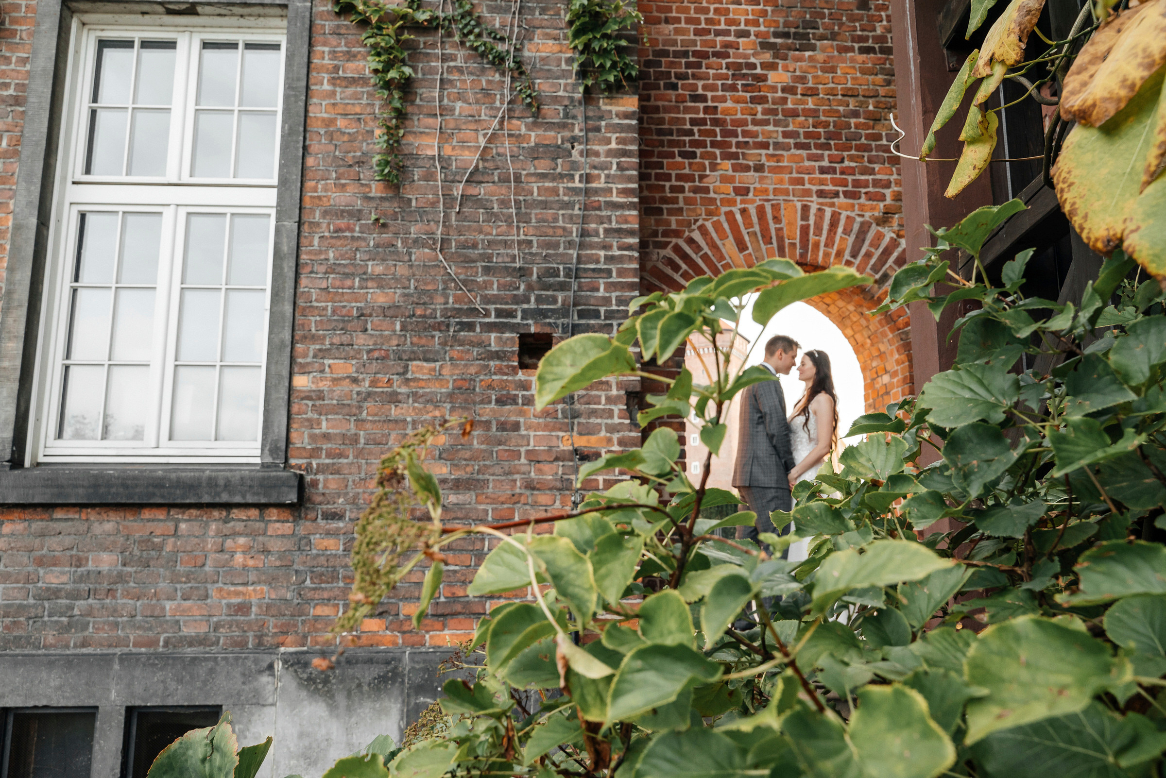 After wedding. Calgary wedding photo and video. Photographer Andrii Bielikov