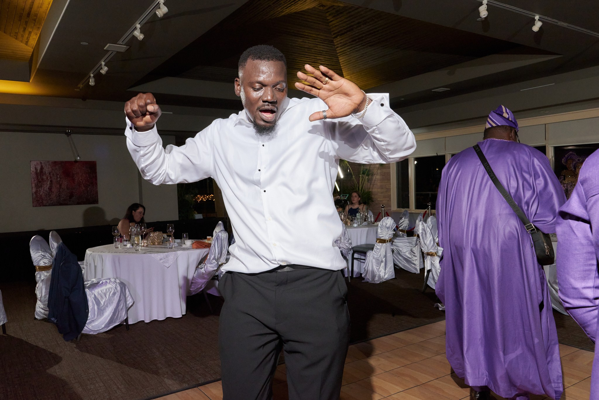 Femi & Jen. Calgary wedding photo and video. Photographer Andrii Bielikov