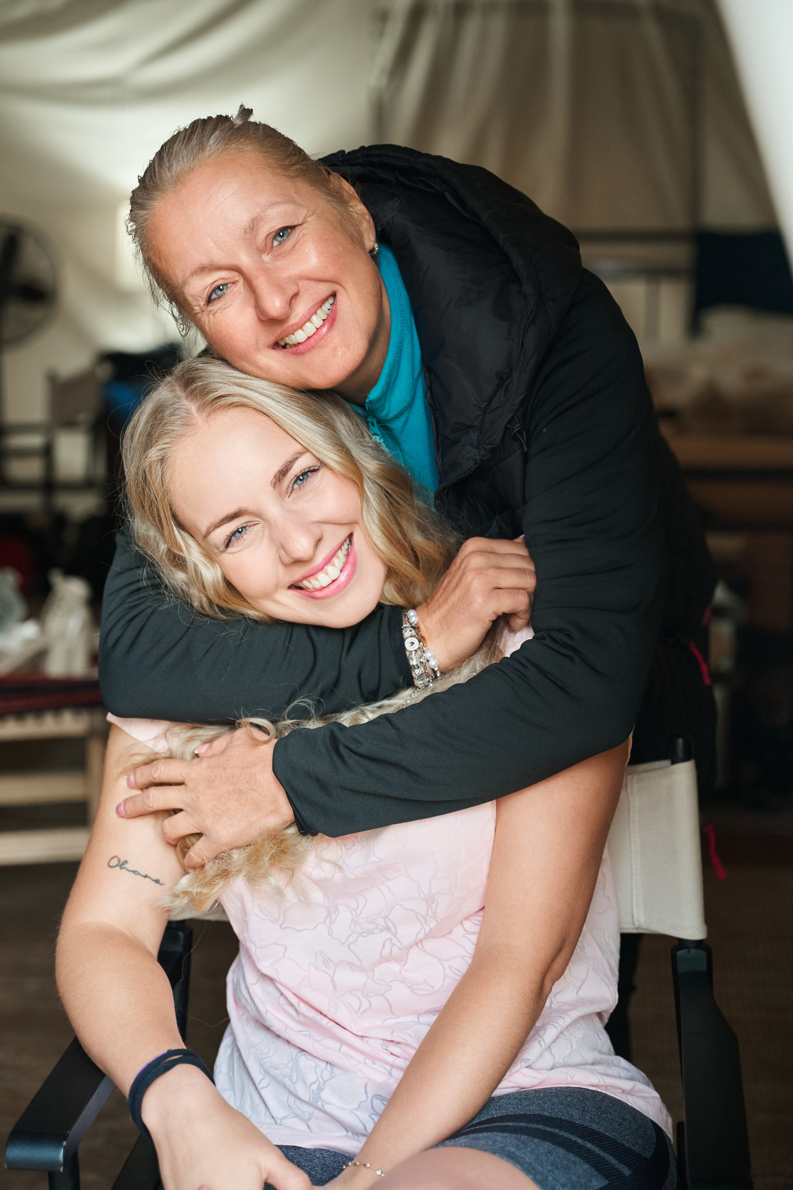 Natalie&Mat. A small, intimate wedding at Forgetmenot Lake, Kananaskis Park. Calgary wedding photo and video. Photographer Andrii Bielikov