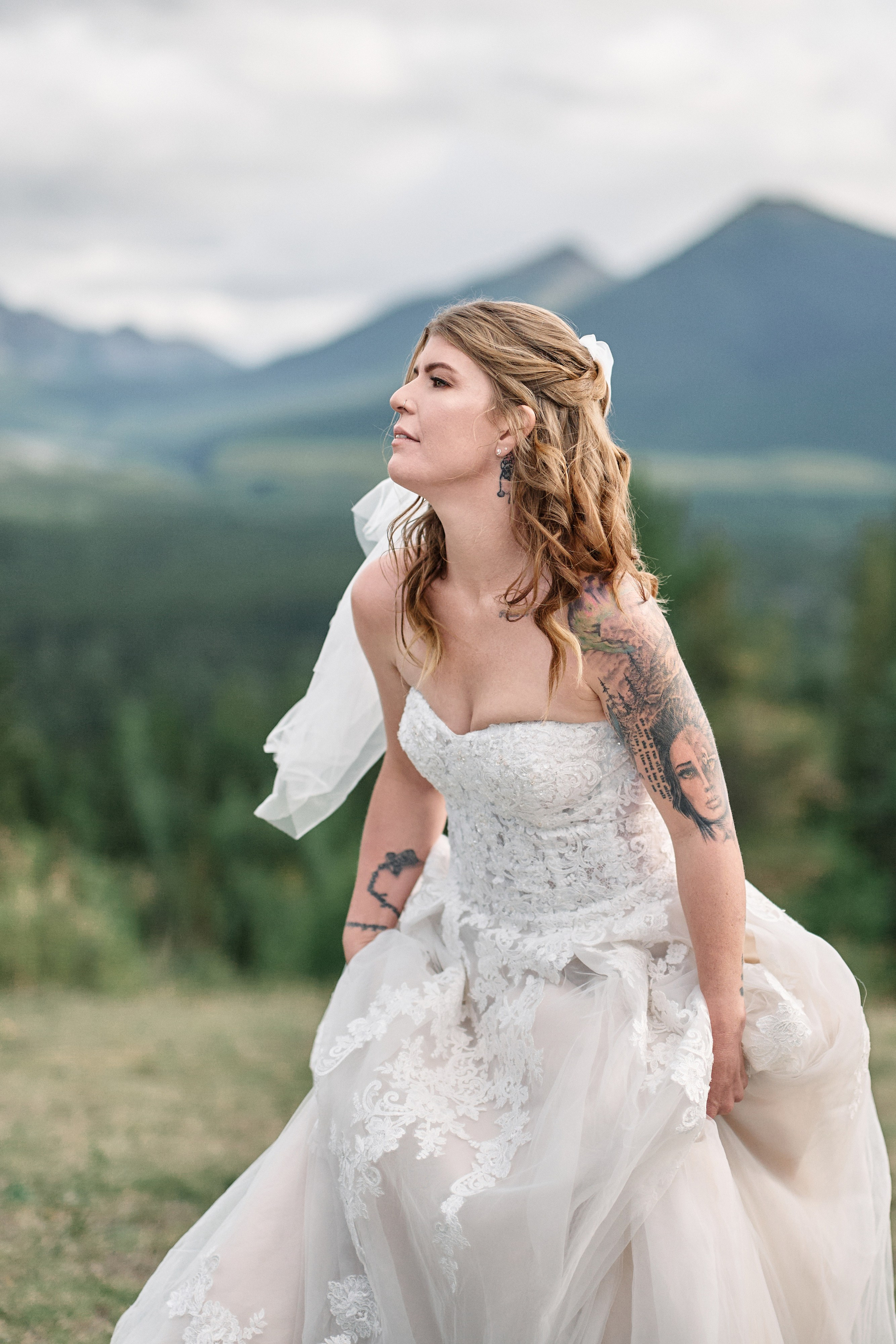 Benjamin&Courtney. Wedding in Kananaskis Park. Calgary wedding photo and video. Photographer Andrii Bielikov