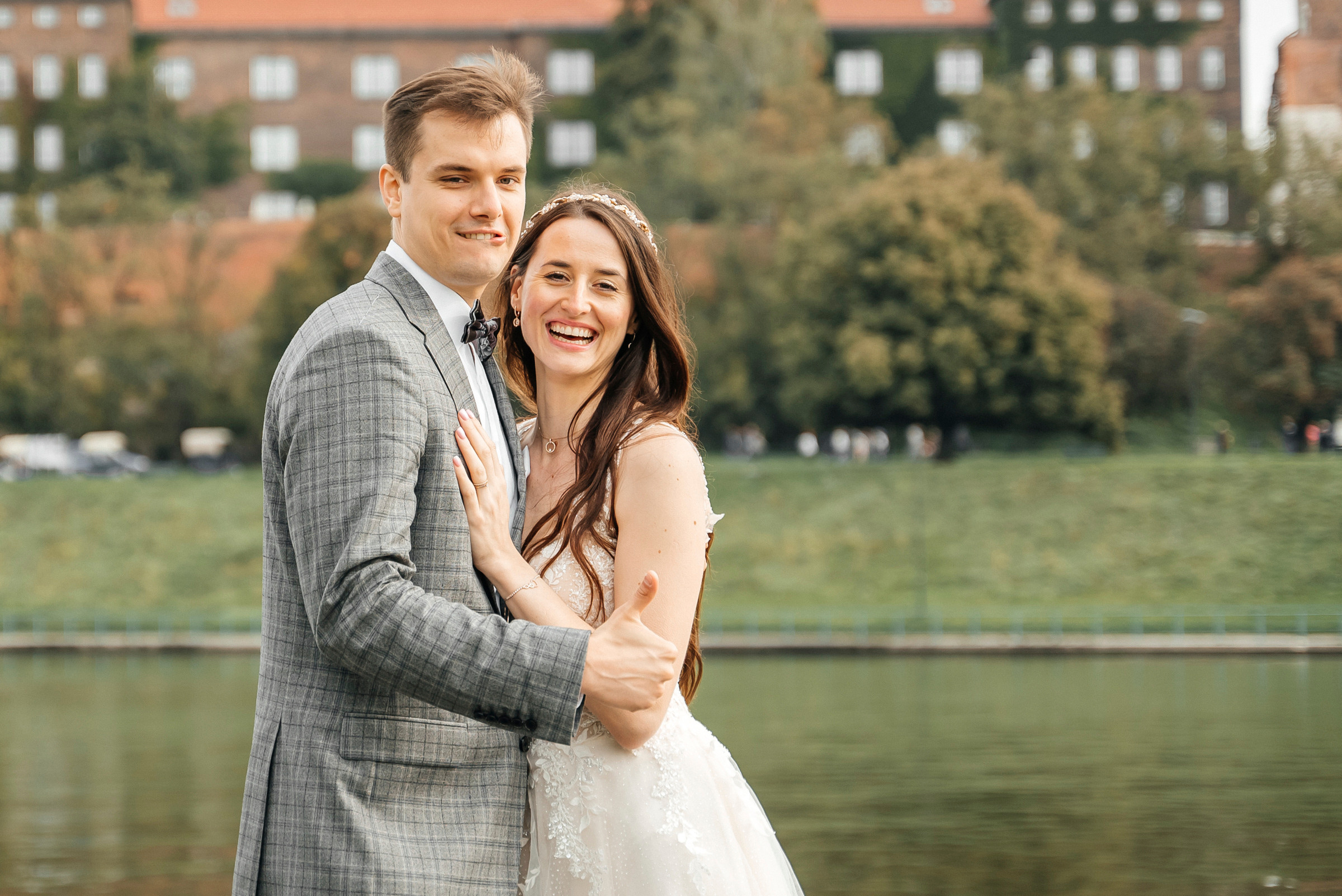 After wedding. Calgary wedding photo and video. Photographer Andrii Bielikov