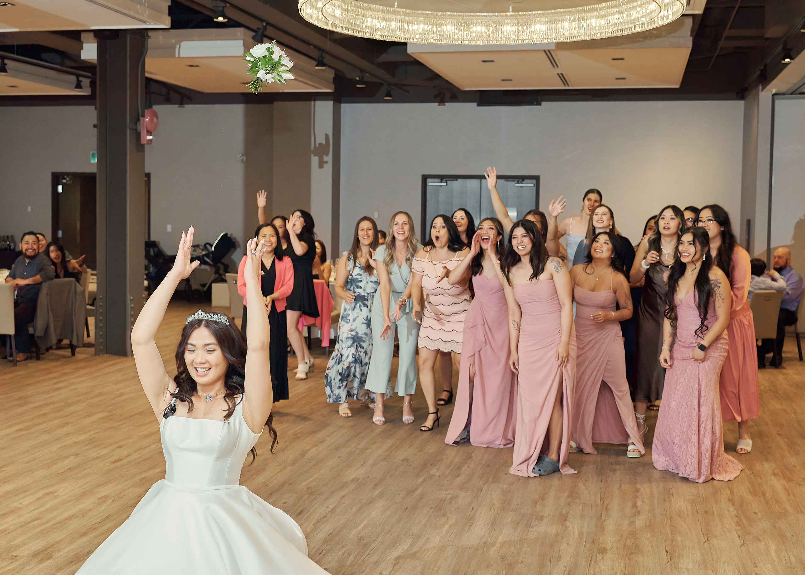 Wedding in Calgary. Calgary wedding photo and video. Photographer Andrii Bielikov