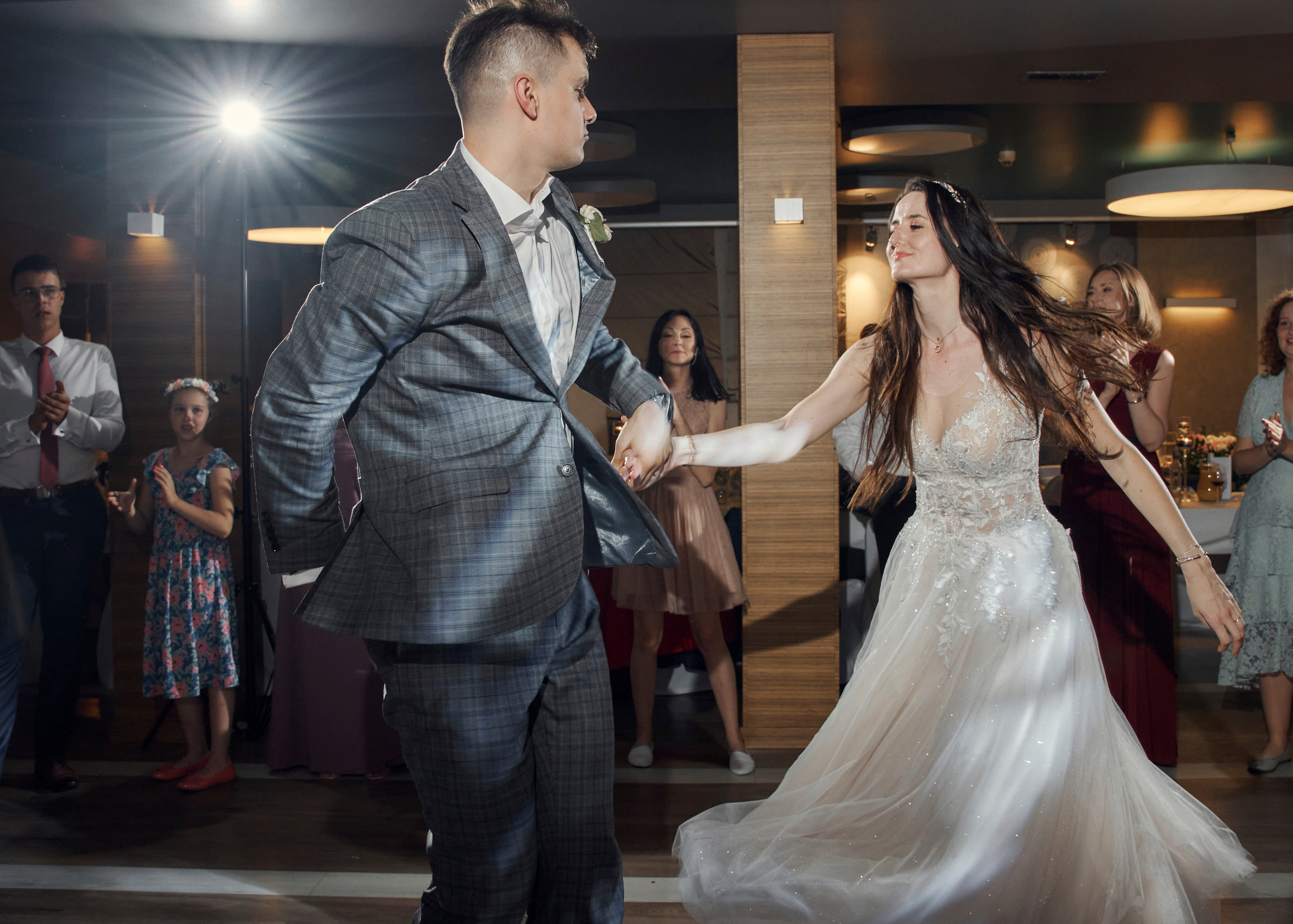 Wedding day. Calgary wedding photo and video. Photographer Andrii Bielikov