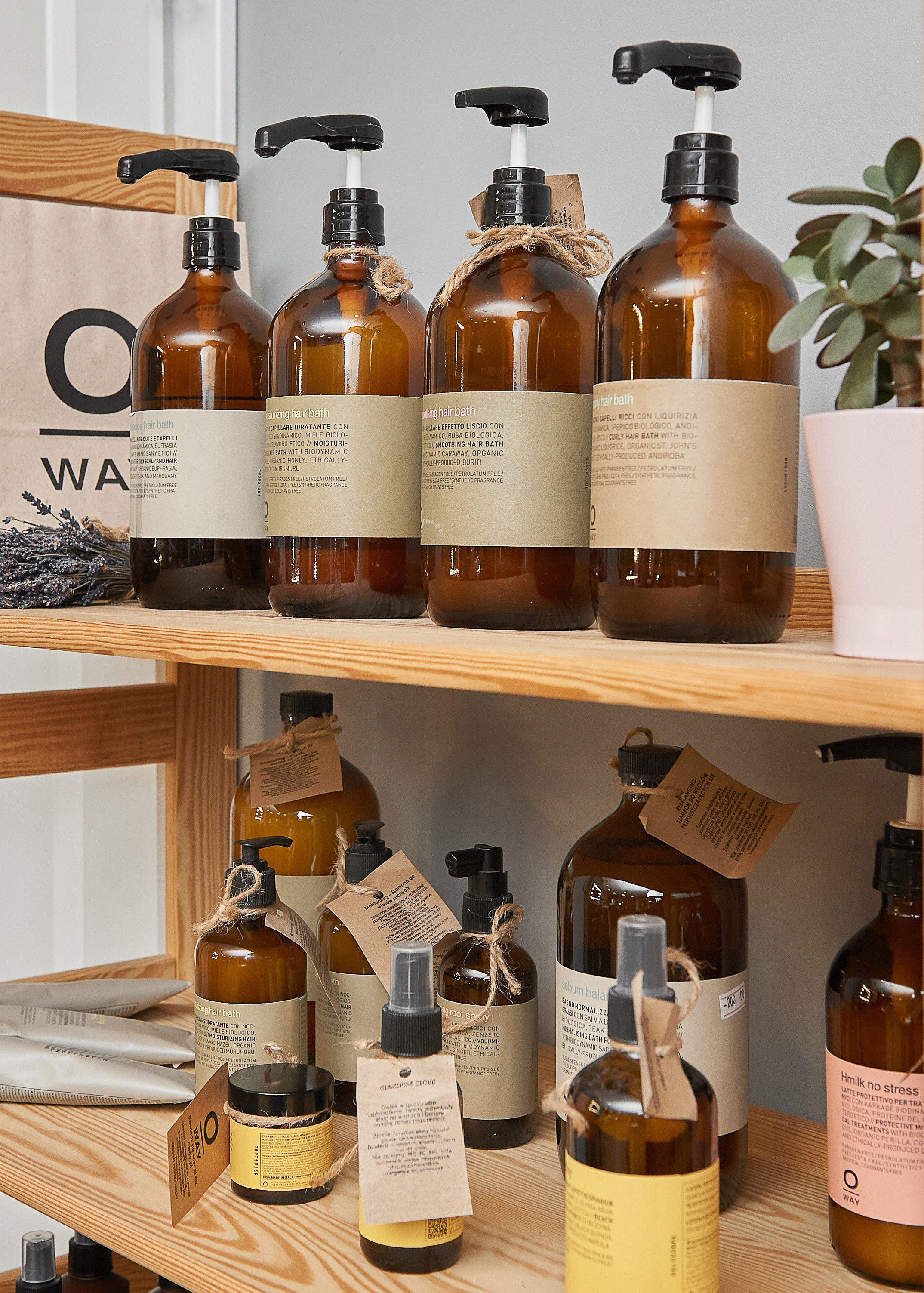 Photoshoot for a beauty salon. Calgary wedding photo and video. Photographer Andrii Bielikov