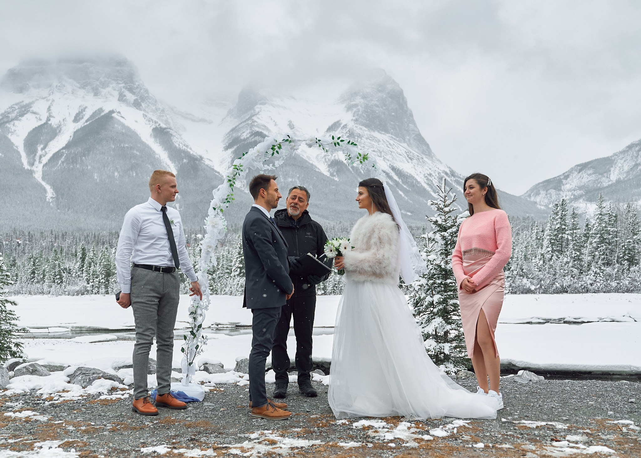 Lil sneak peek from Michael and Anna wedding. Calgary wedding photo and video. Photographer Andrii Bielikov