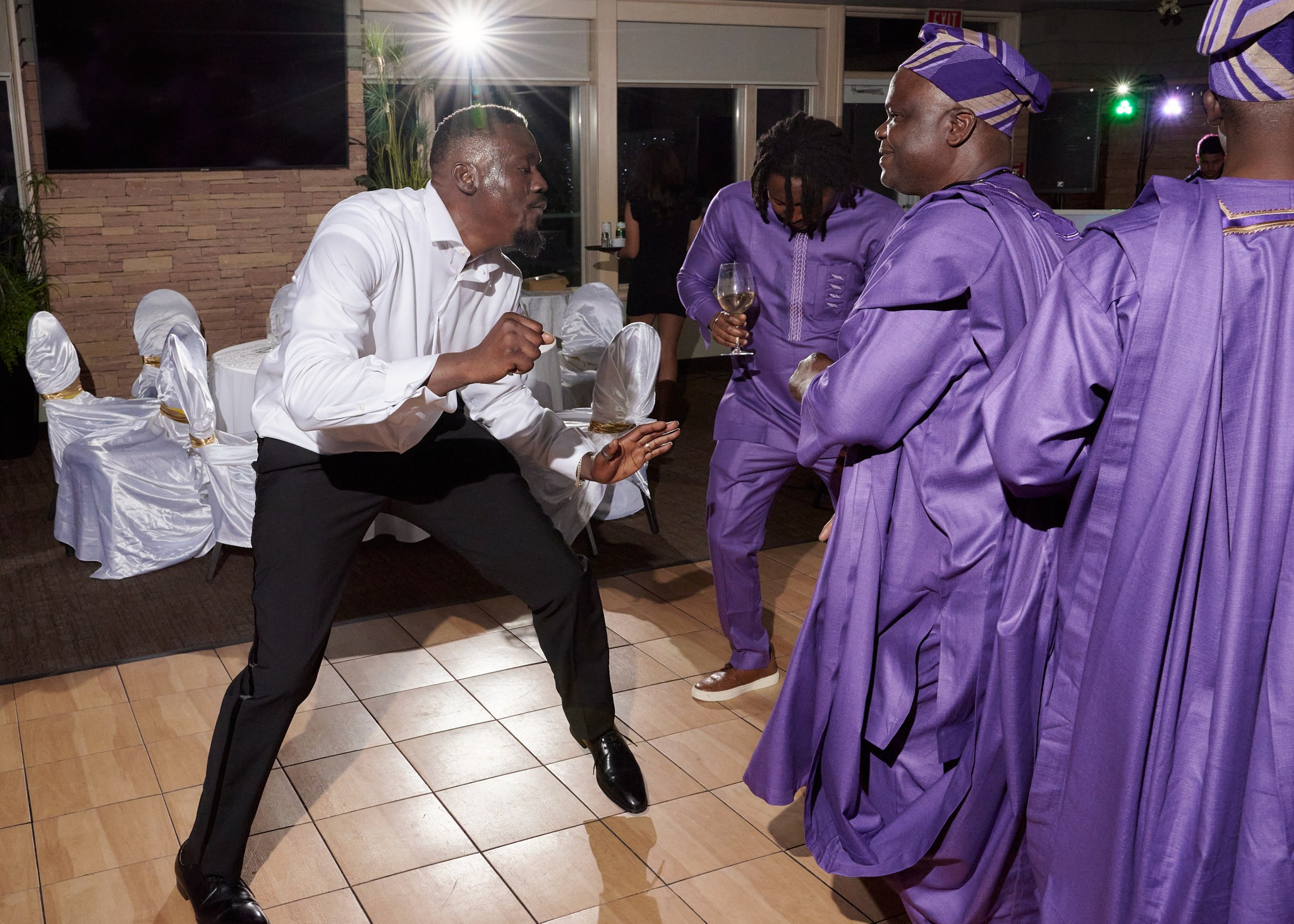 Femi & Jen. Calgary wedding photo and video. Photographer Andrii Bielikov