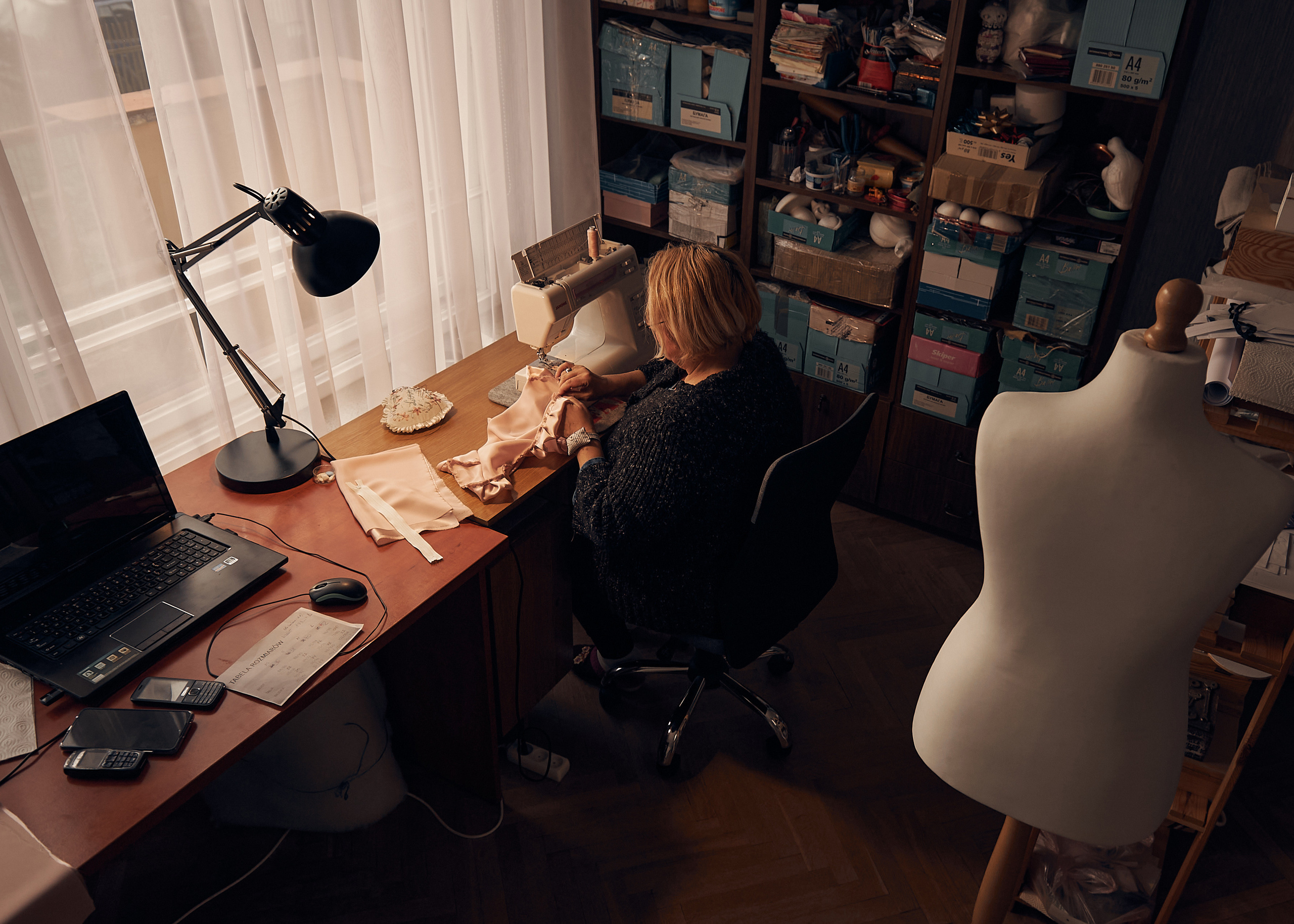 Photoshoot for content. Calgary wedding photo and video. Photographer Andrii Bielikov