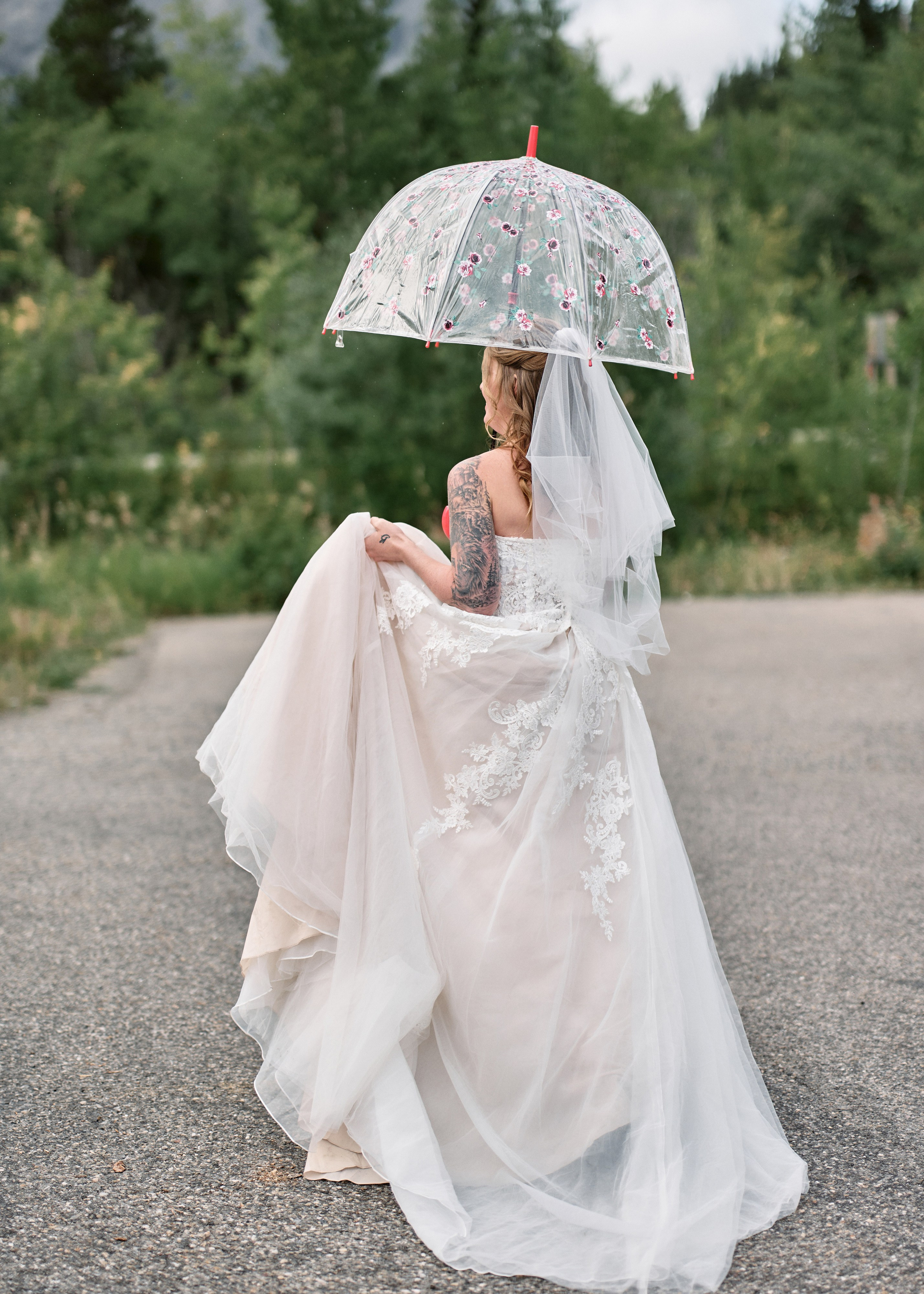 Benjamin&Courtney. Wedding in Kananaskis Park. Calgary wedding photo and video. Photographer Andrii Bielikov