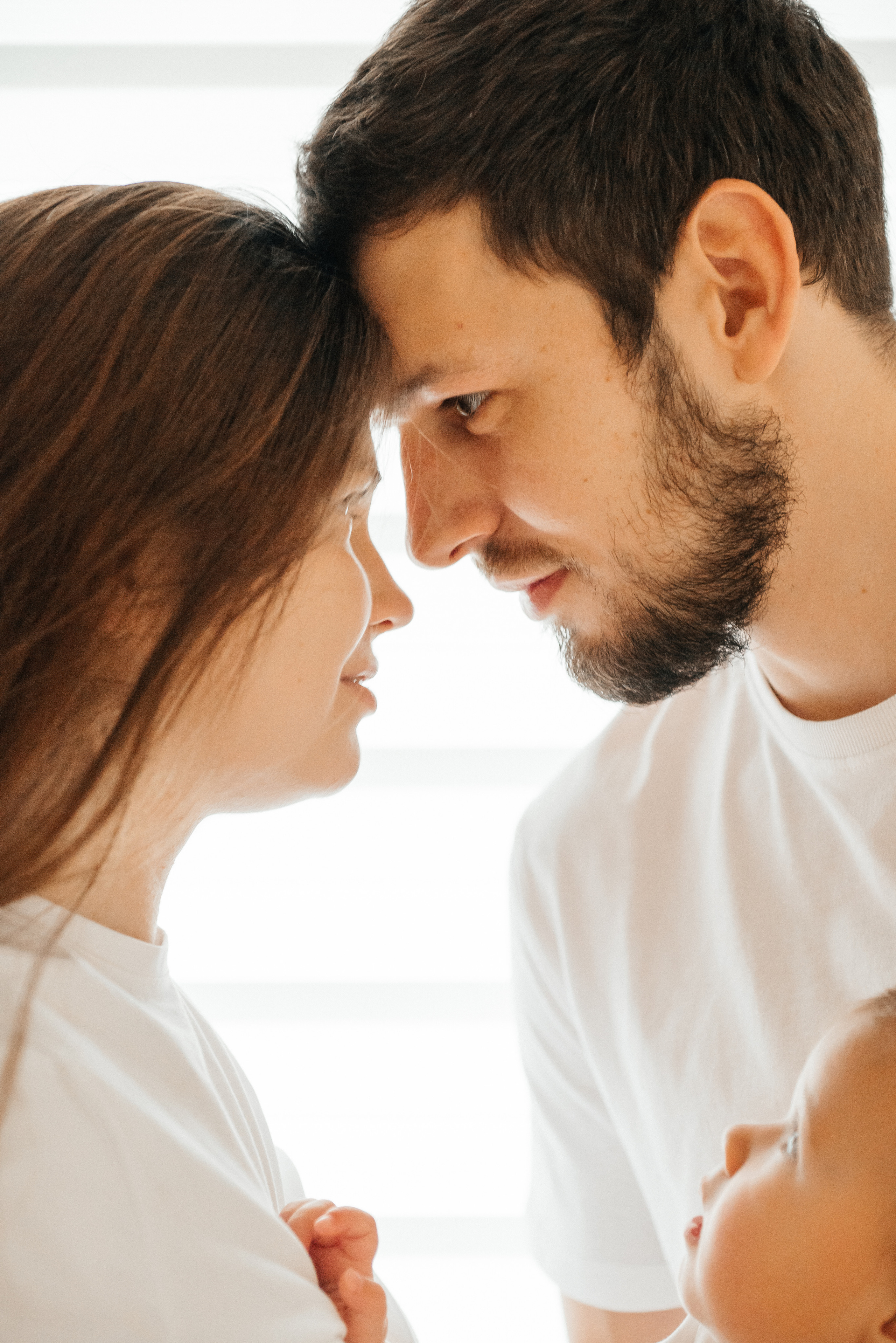 Family photo shoot. Calgary wedding photo and video. Photographer Andrii Bielikov