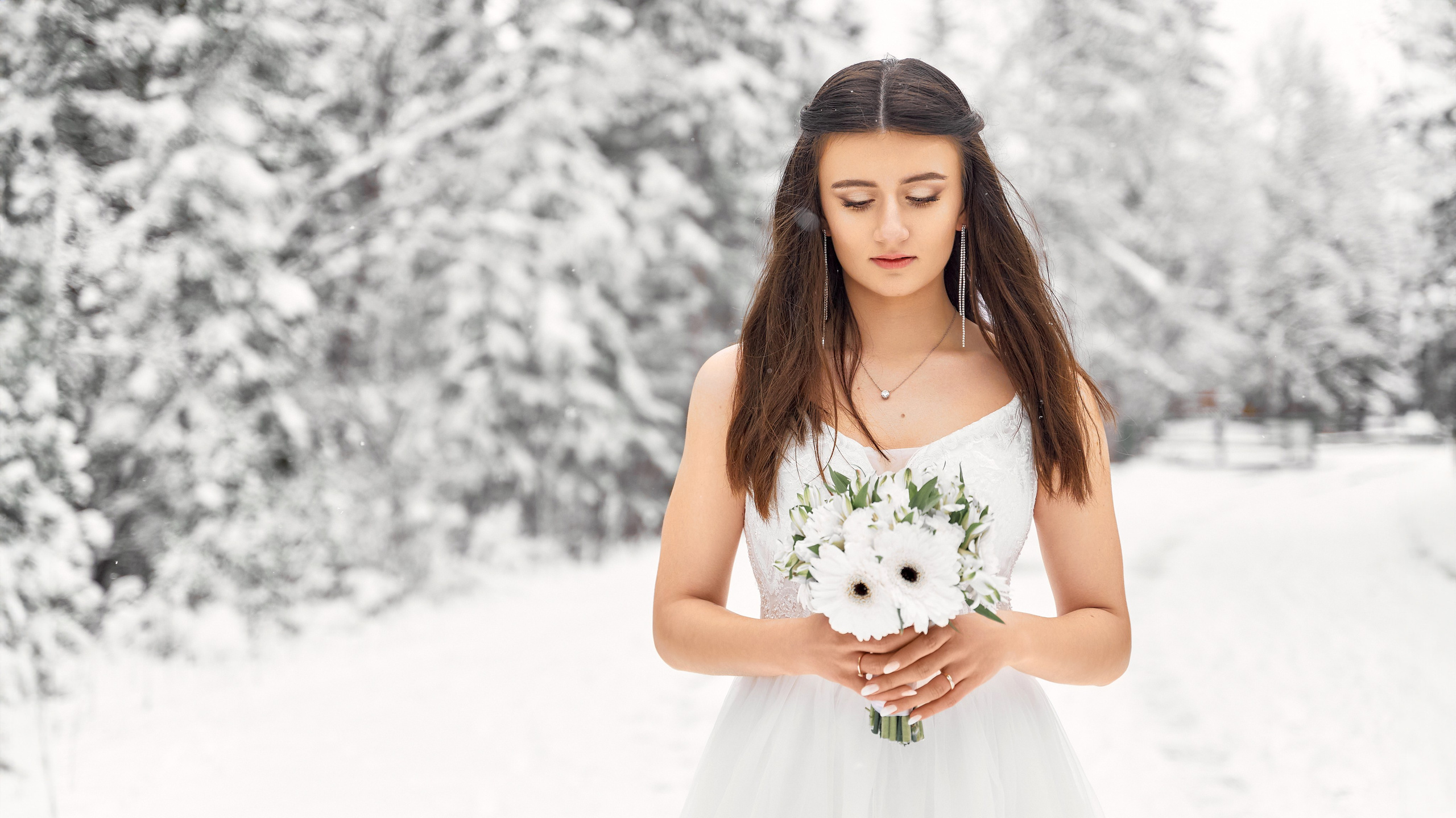 Weddings. Calgary wedding photo and video. Photographer Andrii Bielikov