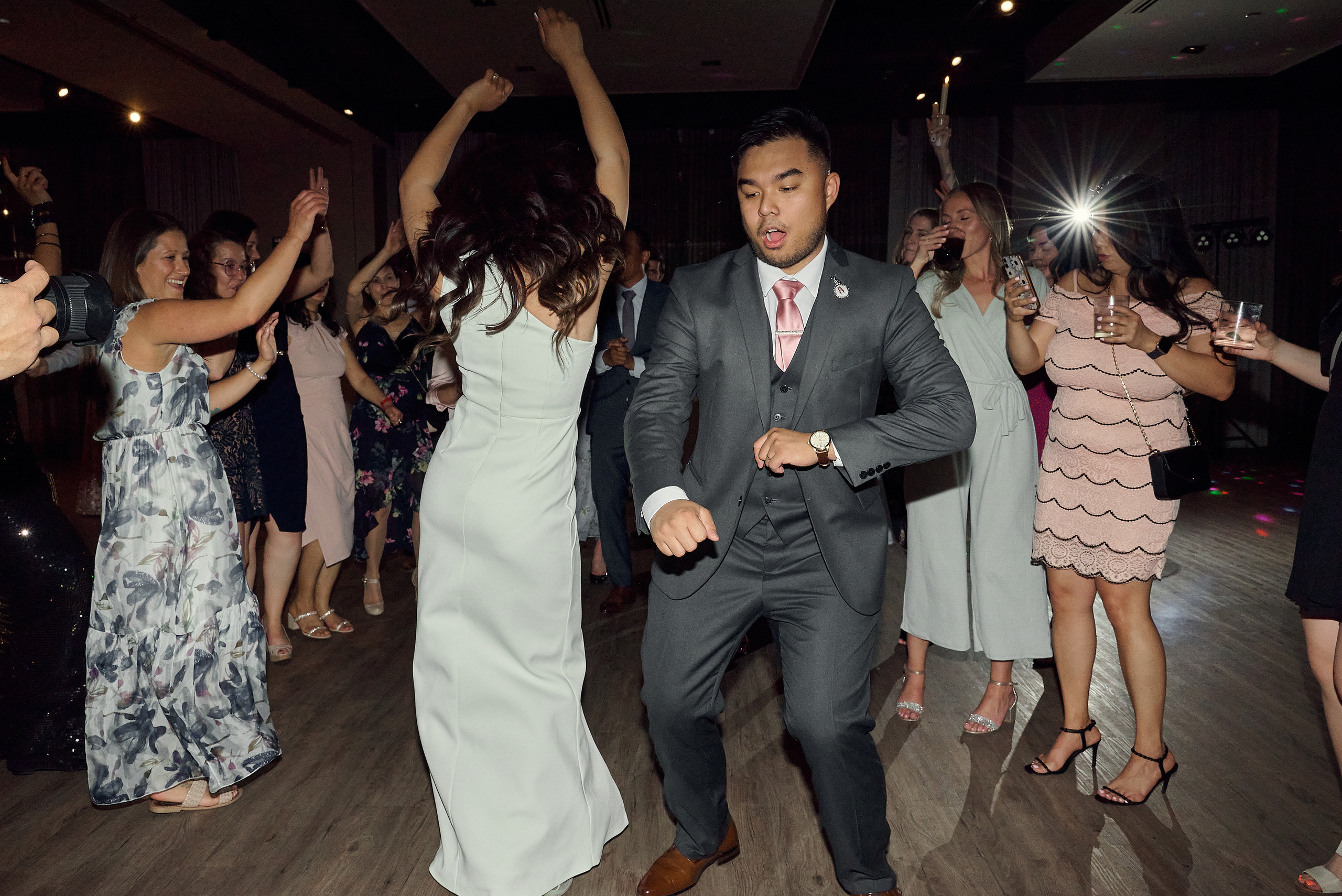 Wedding in Calgary. Calgary wedding photo and video. Photographer Andrii Bielikov