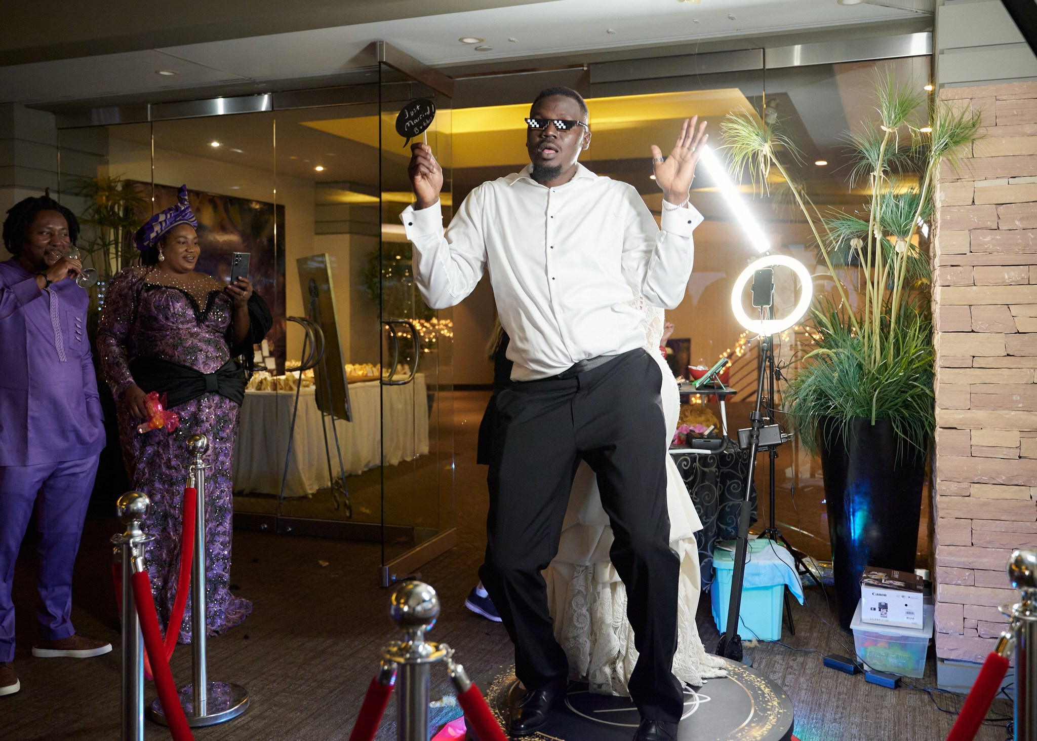 Femi & Jen. Calgary wedding photo and video. Photographer Andrii Bielikov