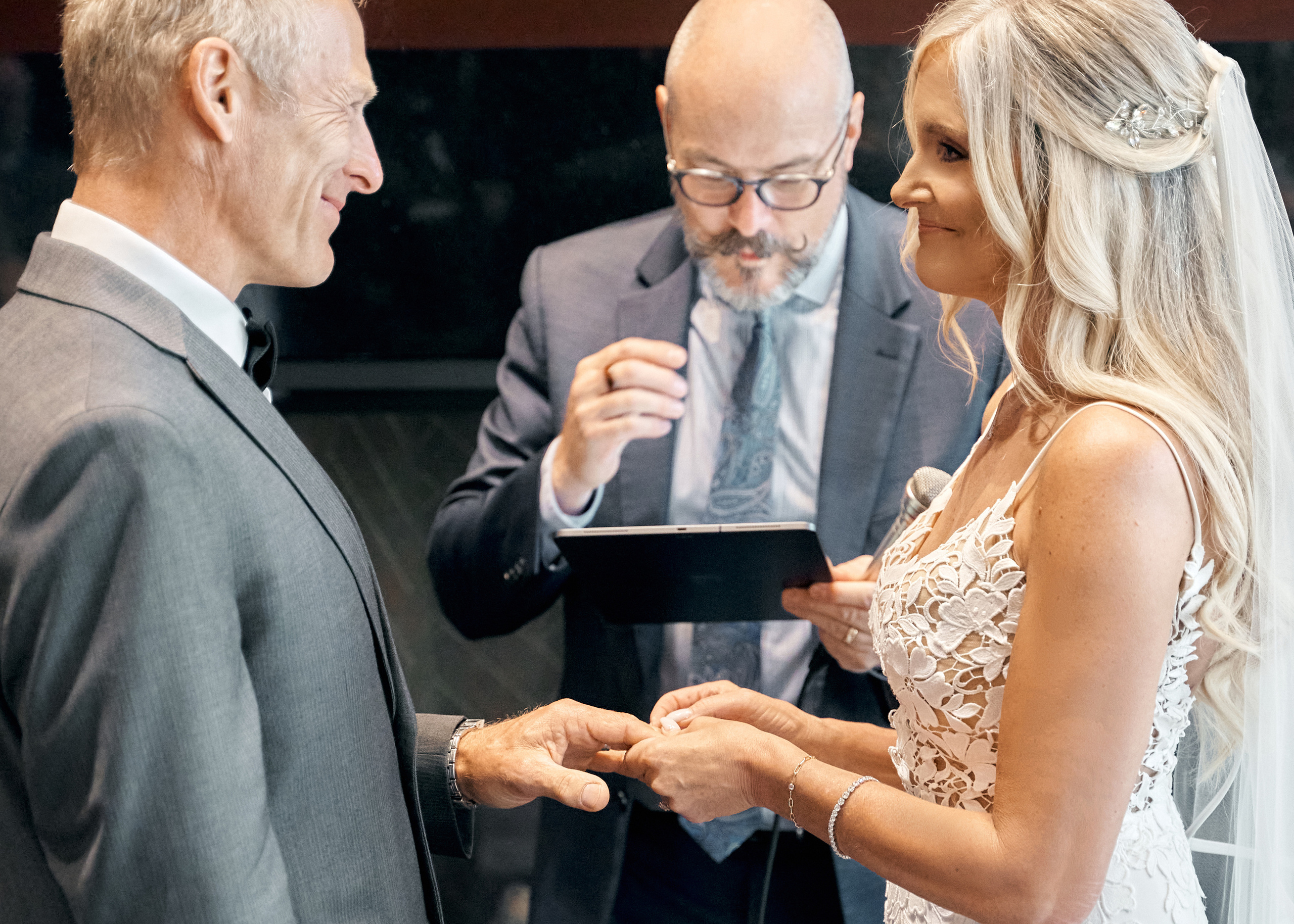 Wedding in Calgary Heritage park. Calgary wedding photo and video. Photographer Andrii Bielikov