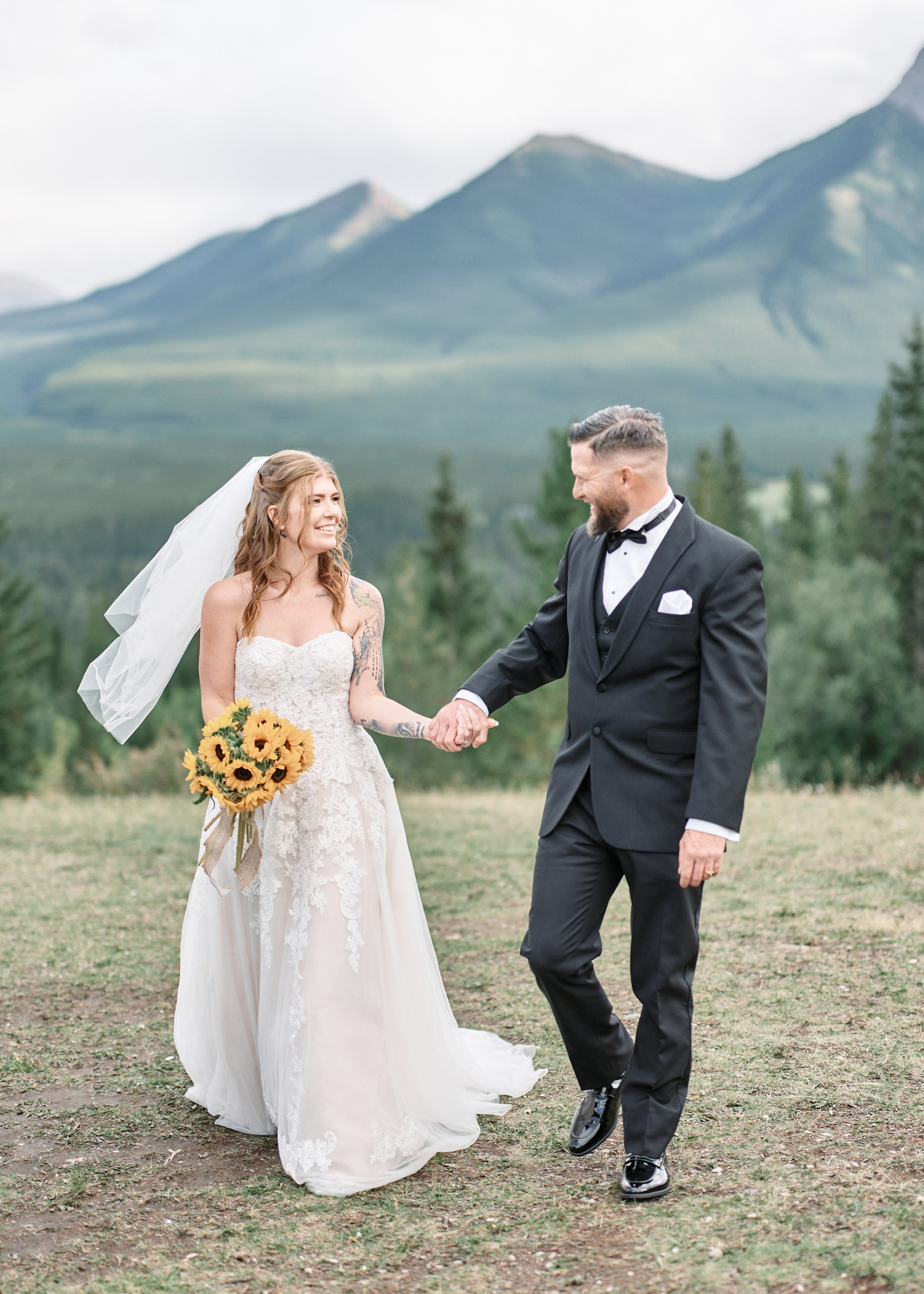 Benjamin&Courtney. Wedding in Kananaskis Park. Calgary wedding photo and video. Photographer Andrii Bielikov