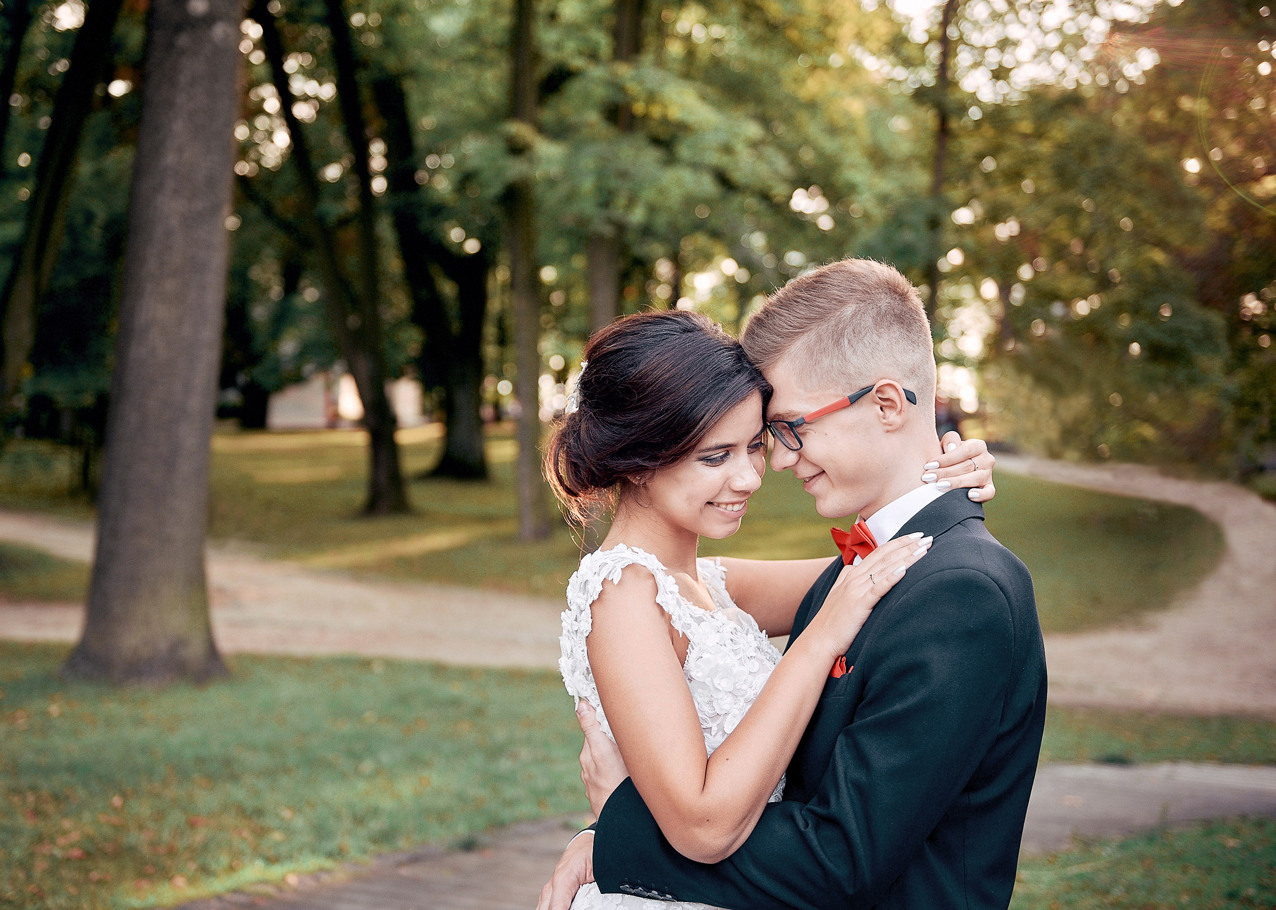 Weddings. Calgary wedding photo and video. Photographer Andrii Bielikov