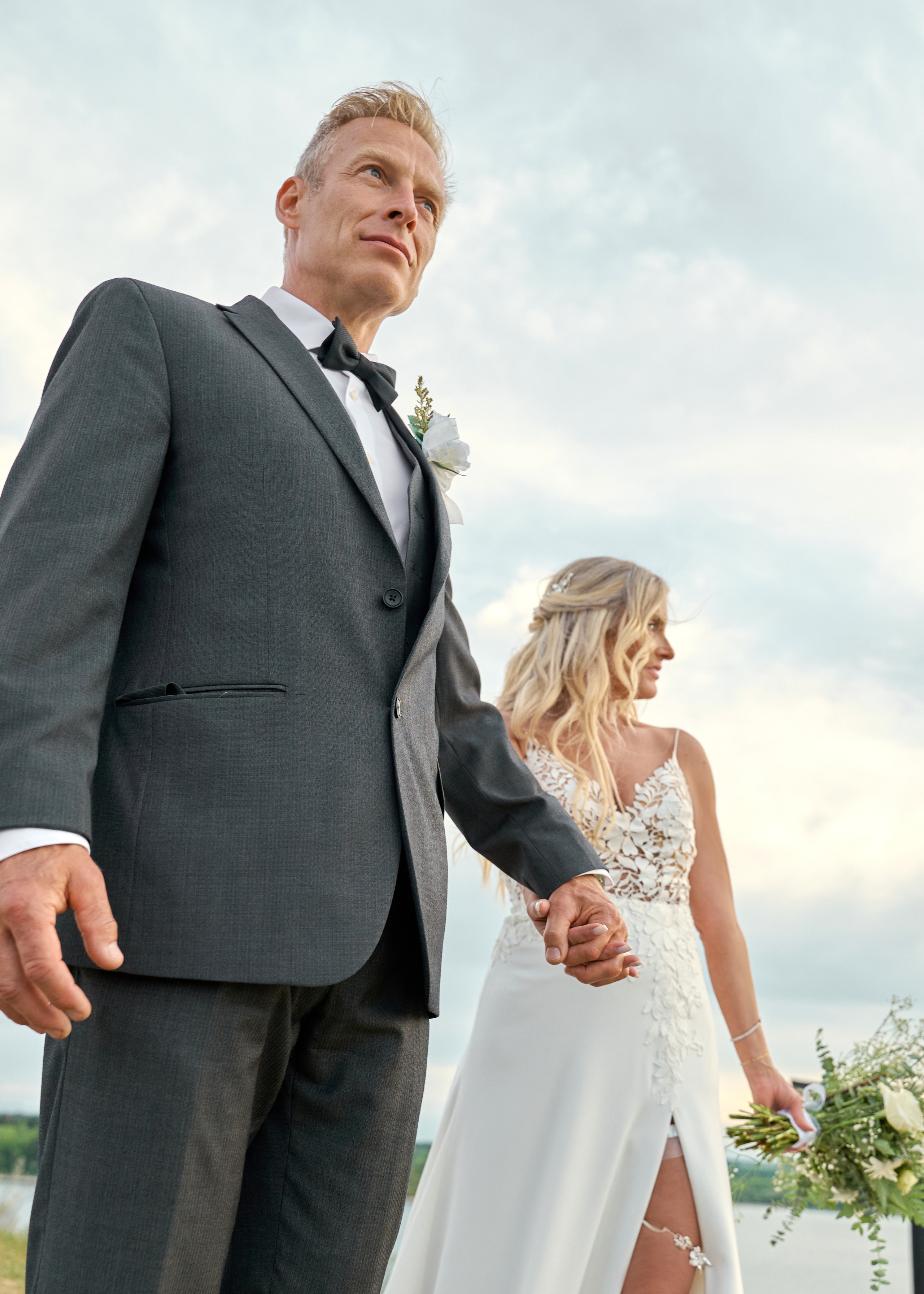 Wedding in Calgary Heritage park. Calgary wedding photo and video. Photographer Andrii Bielikov