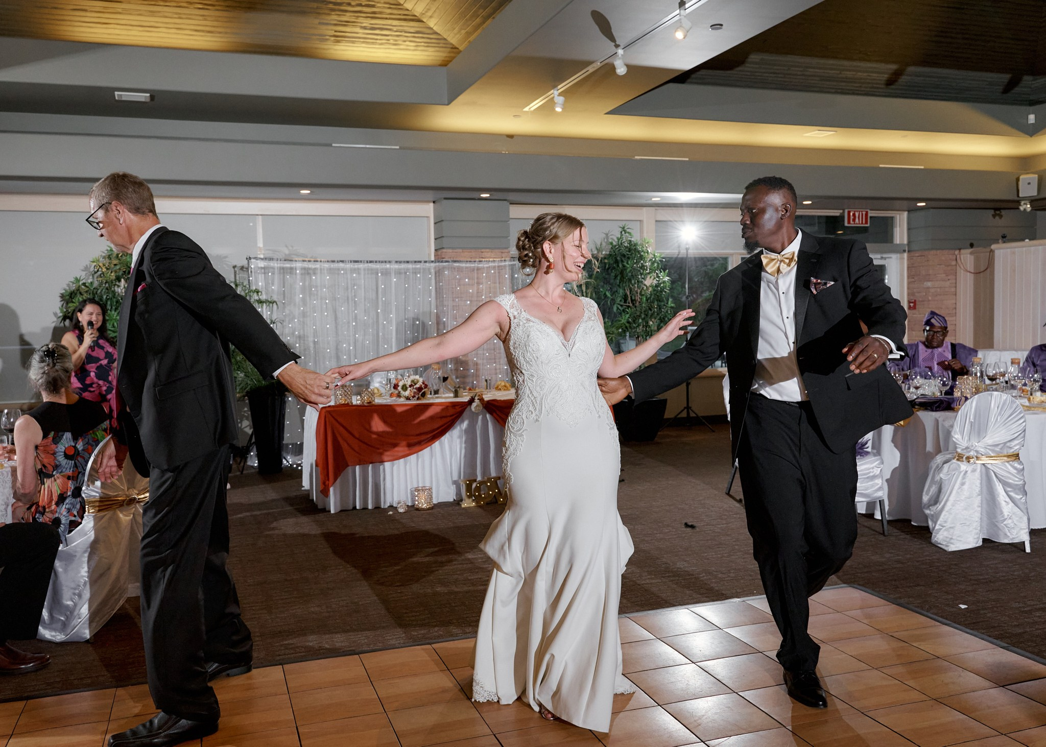 Femi & Jen. Calgary wedding photo and video. Photographer Andrii Bielikov