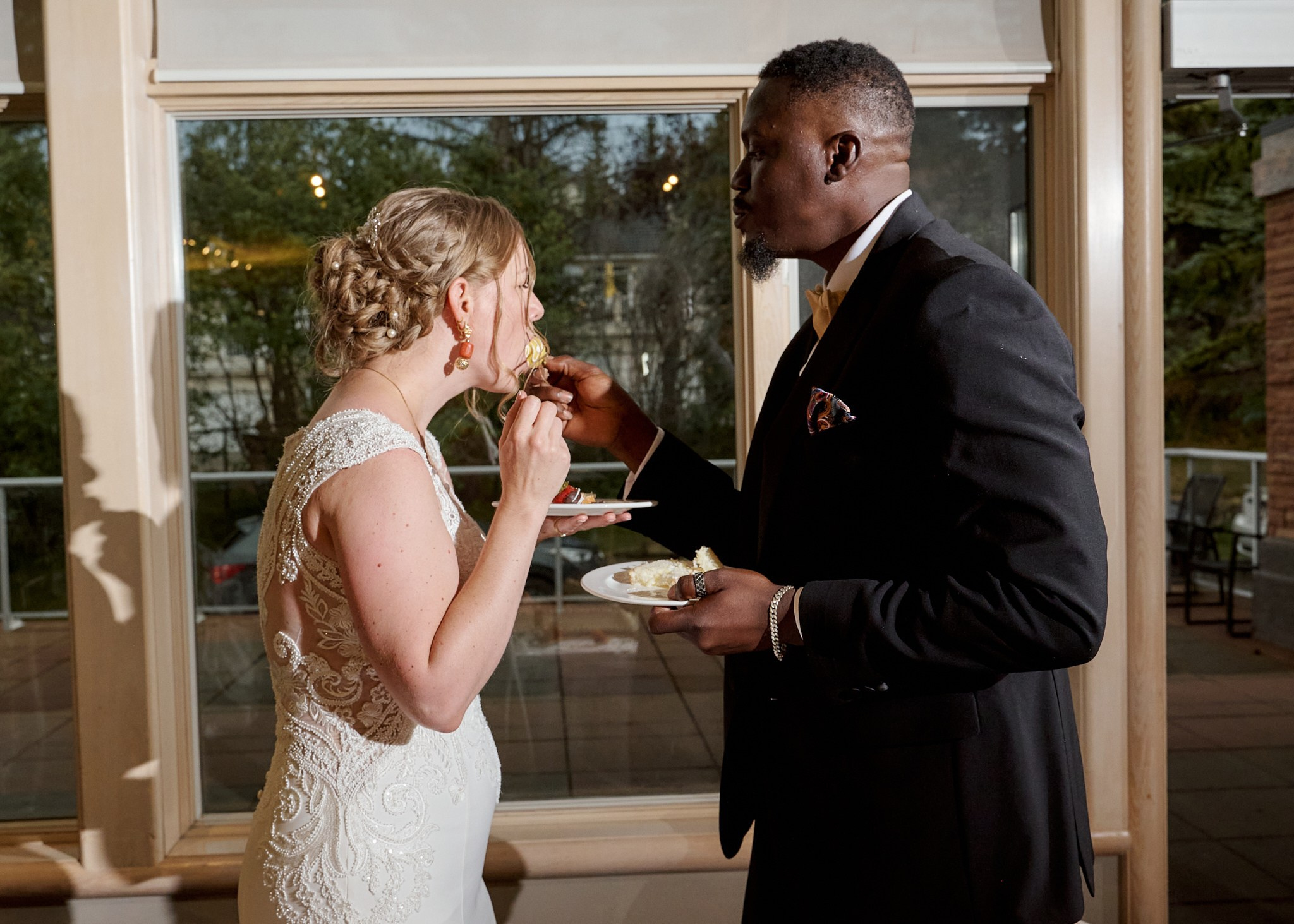 Femi & Jen. Calgary wedding photo and video. Photographer Andrii Bielikov